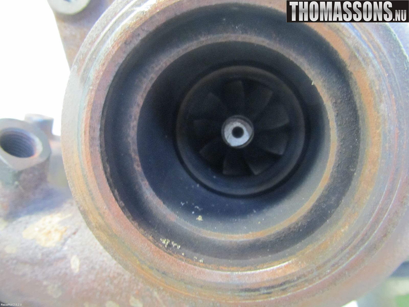 Volkswagen VW CADDY      04-10 Turboaggregat