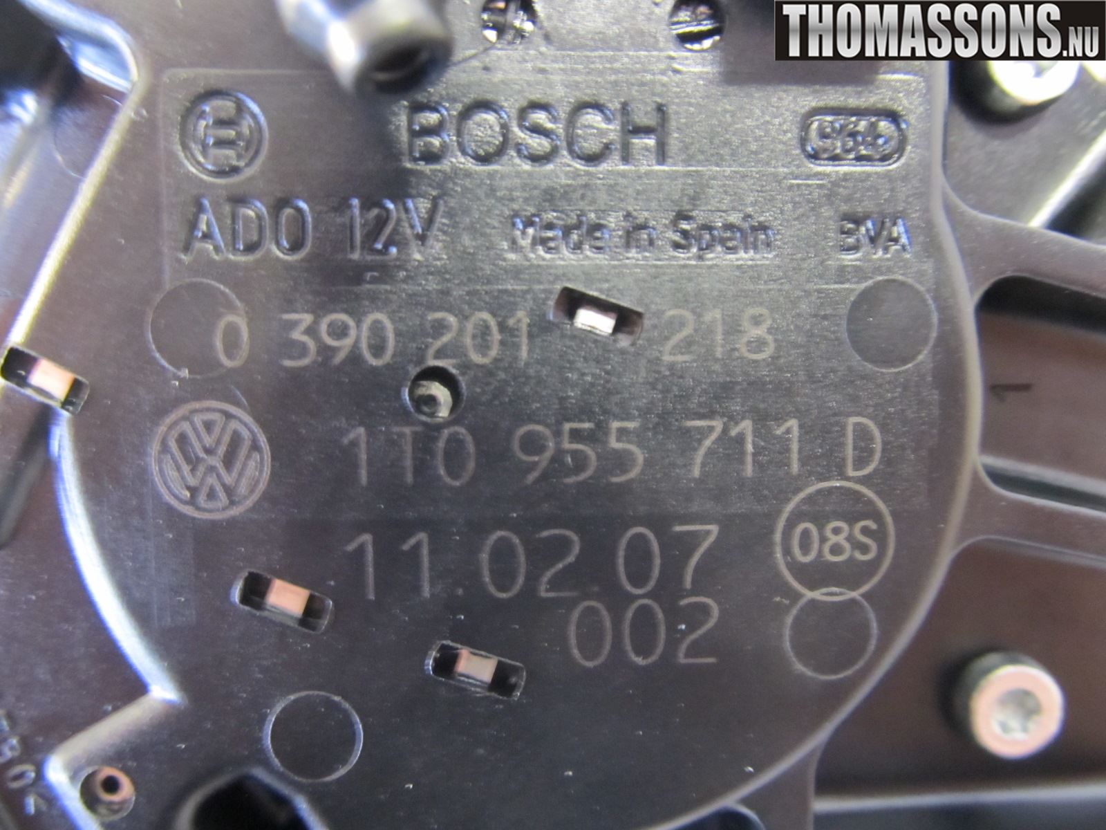 Volkswagen VW CADDY      04-10 Torkarmotor Baklucka