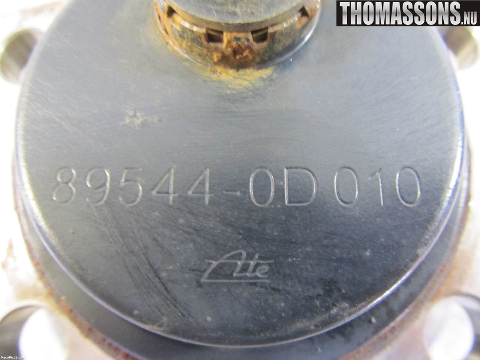 Toyota YARIS XP130 12-14 Nav Bak