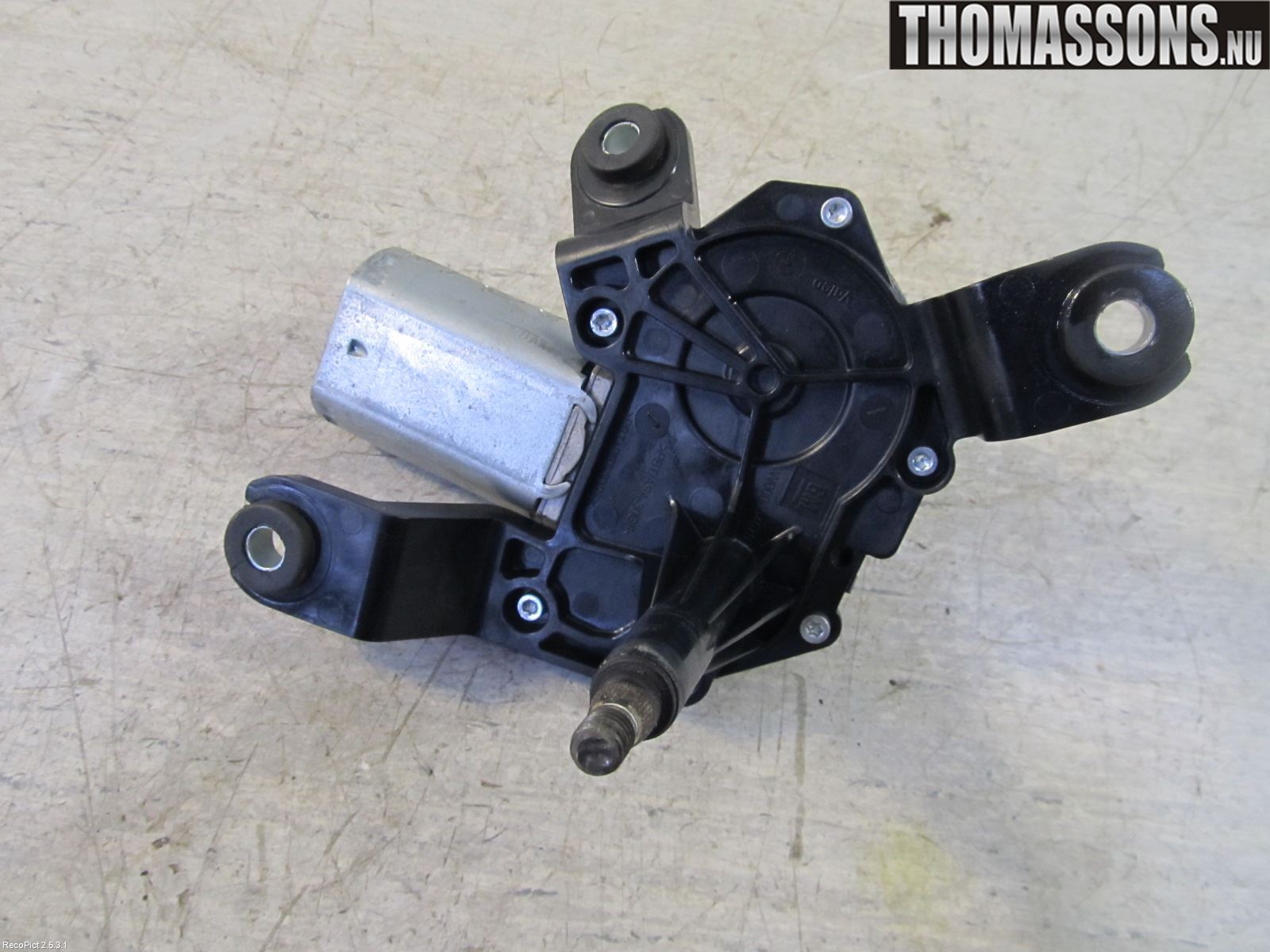 Opel INSIGNIA 09-16 Torkarmotor Baklucka