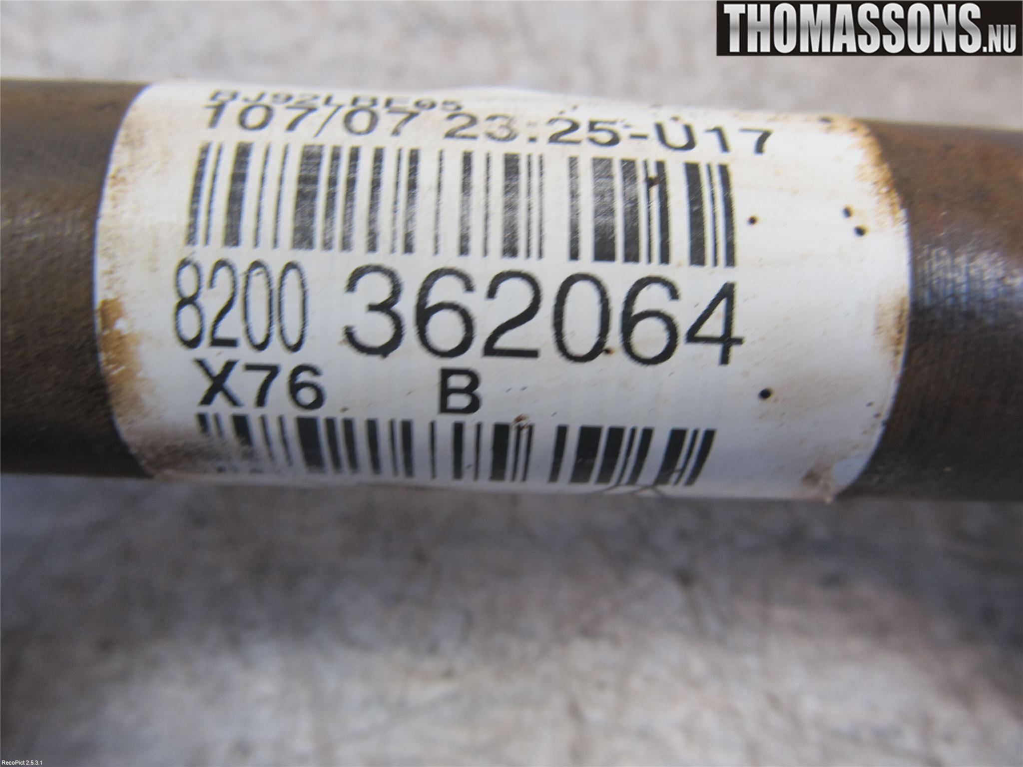 Nissan KUBISTAR Drivaxel Fram Höger