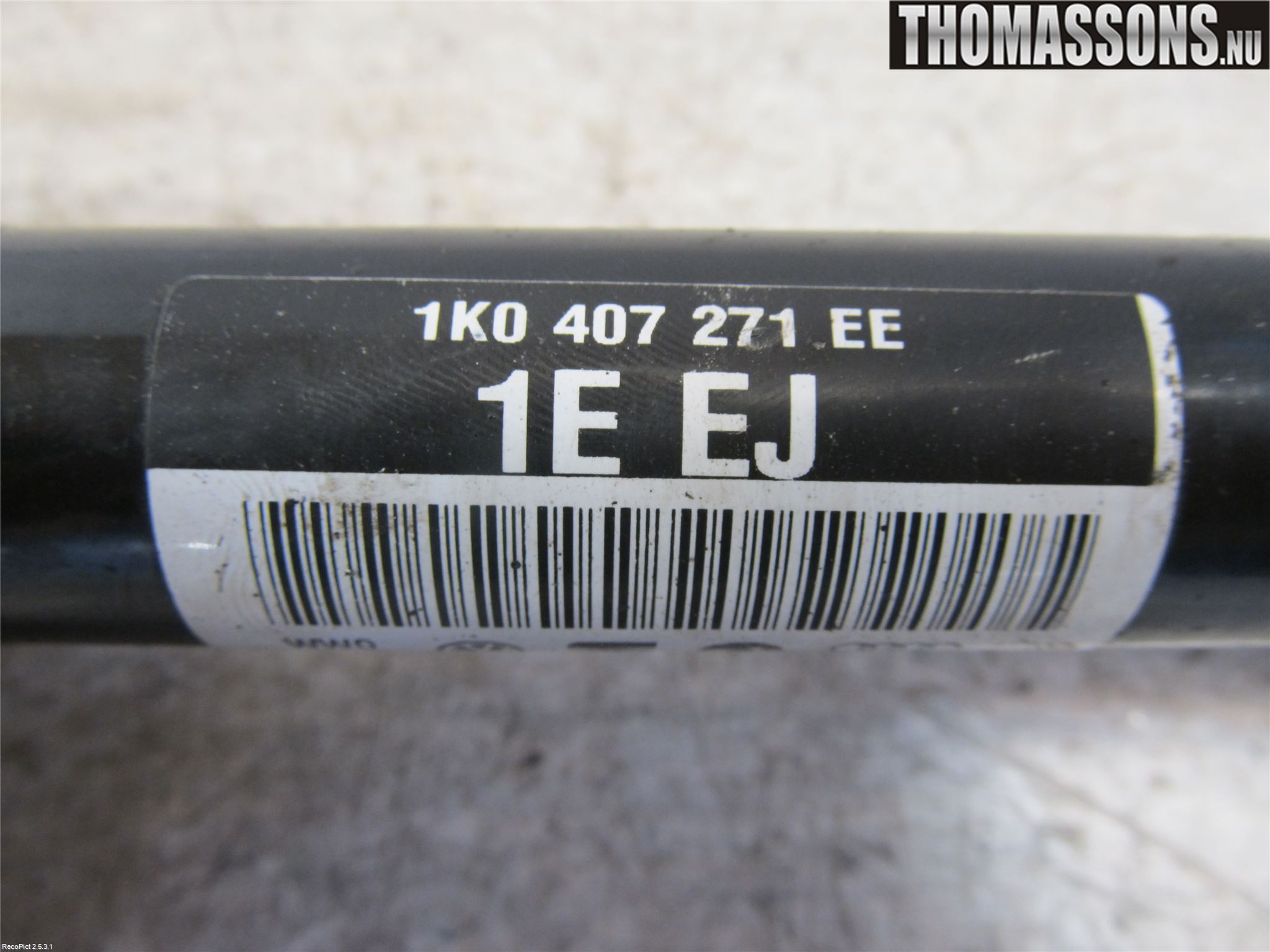 Audi A3/S3 05-13 Drivaxel Fram Vänster