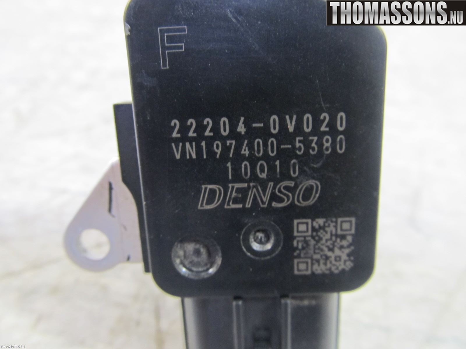 Toyota YARIS XP130 12-14 Injluftmassamätare