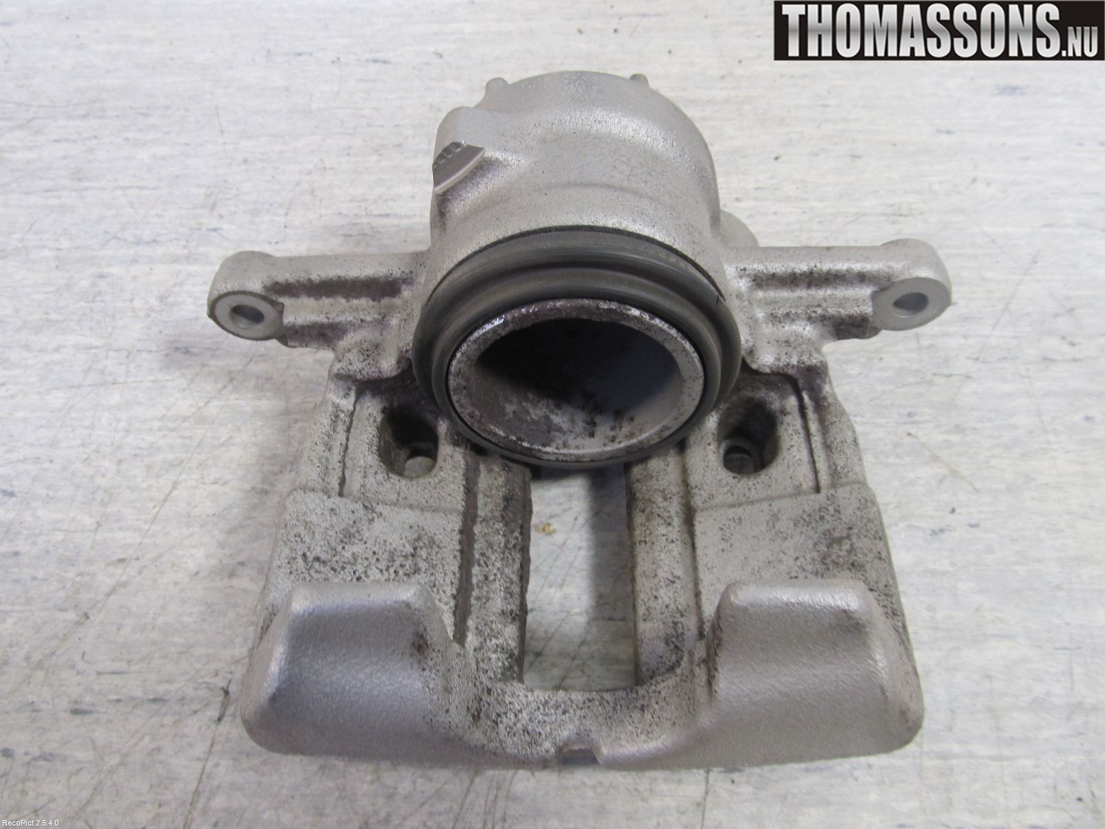 Mitsubishi COLT 09-13 Bromsok Fram Höger