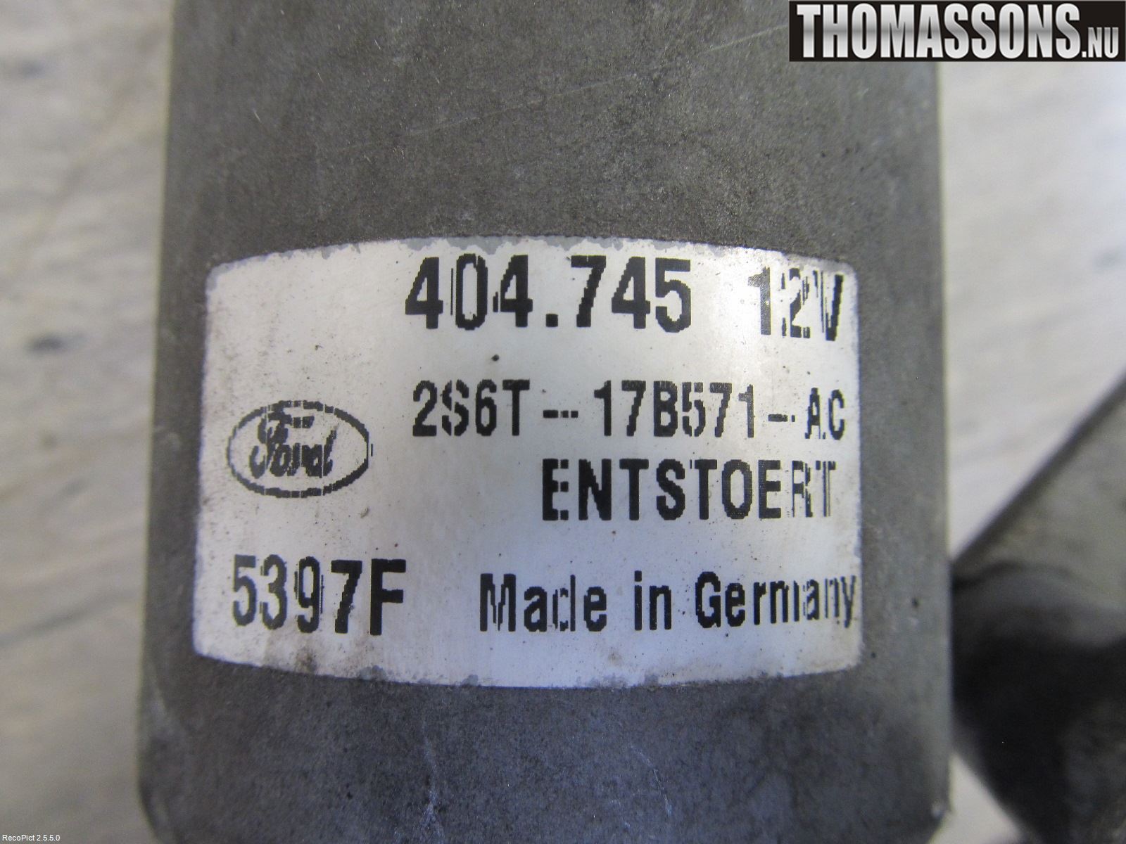 Ford FIESTA     06-08 Torkarmotor Vindruta