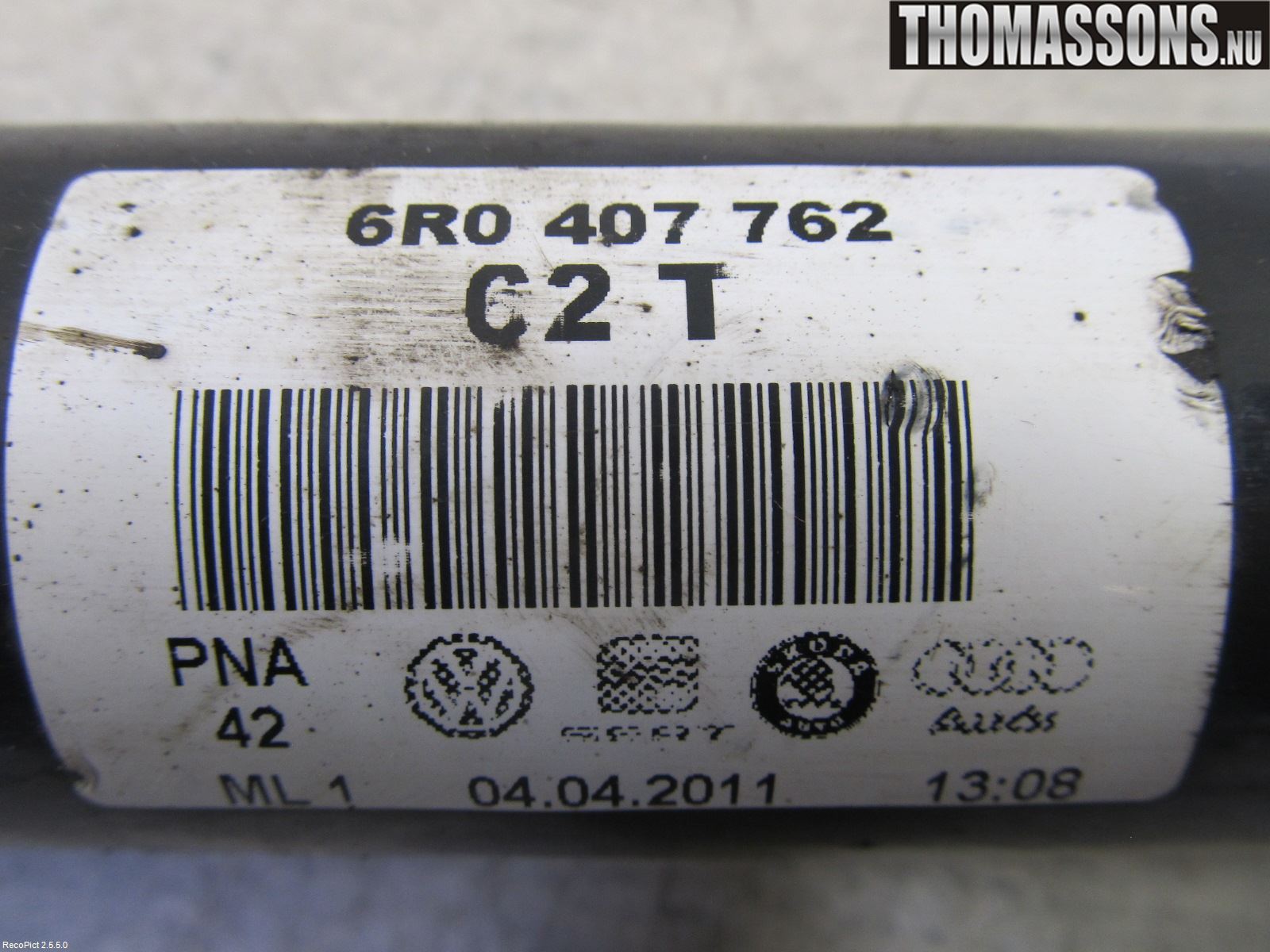 Volkswagen VW POLO 10-17 Drivaxel Fram Höger