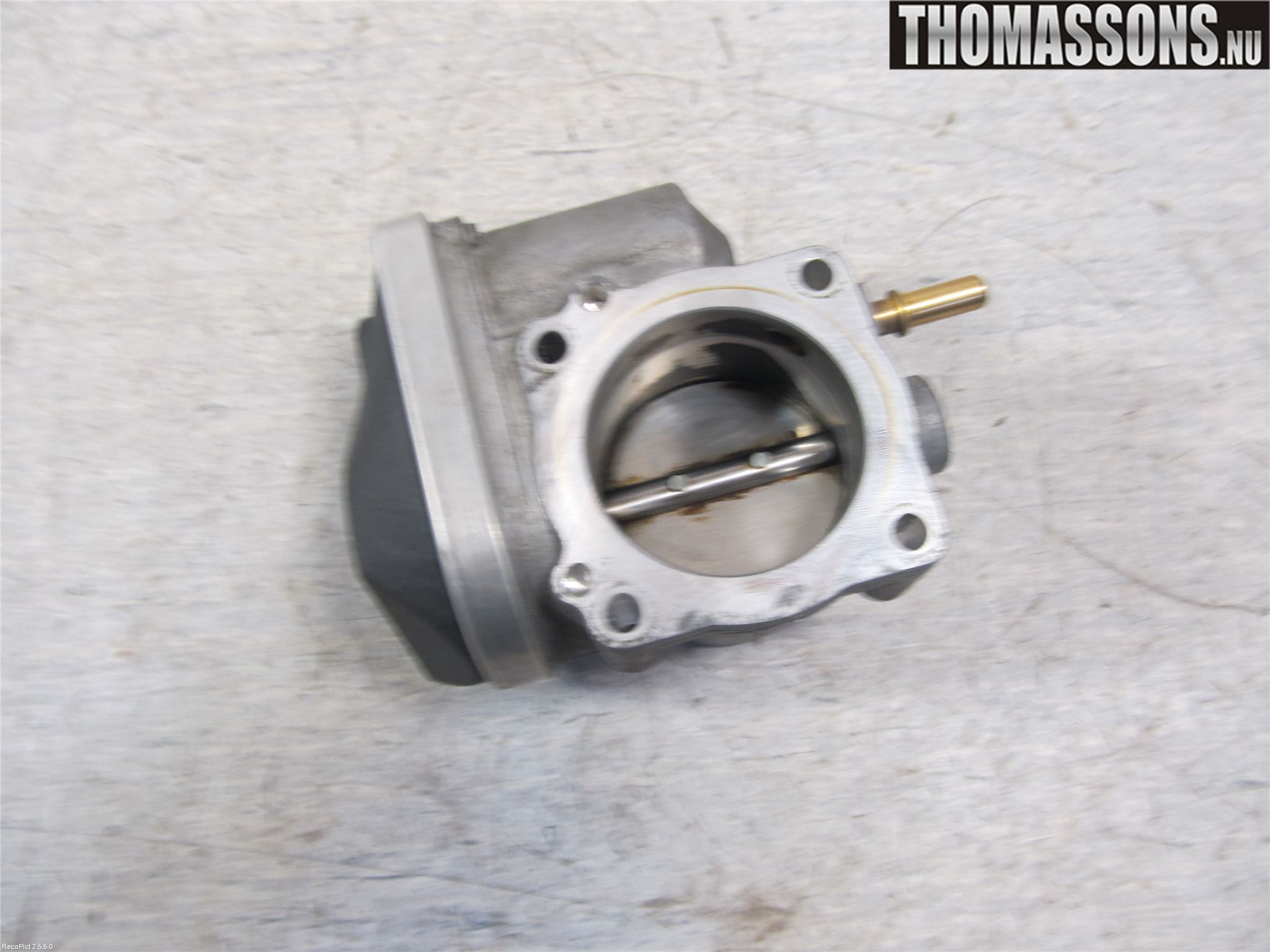 Renault MÉGANE II  06-08 Injspjällhus