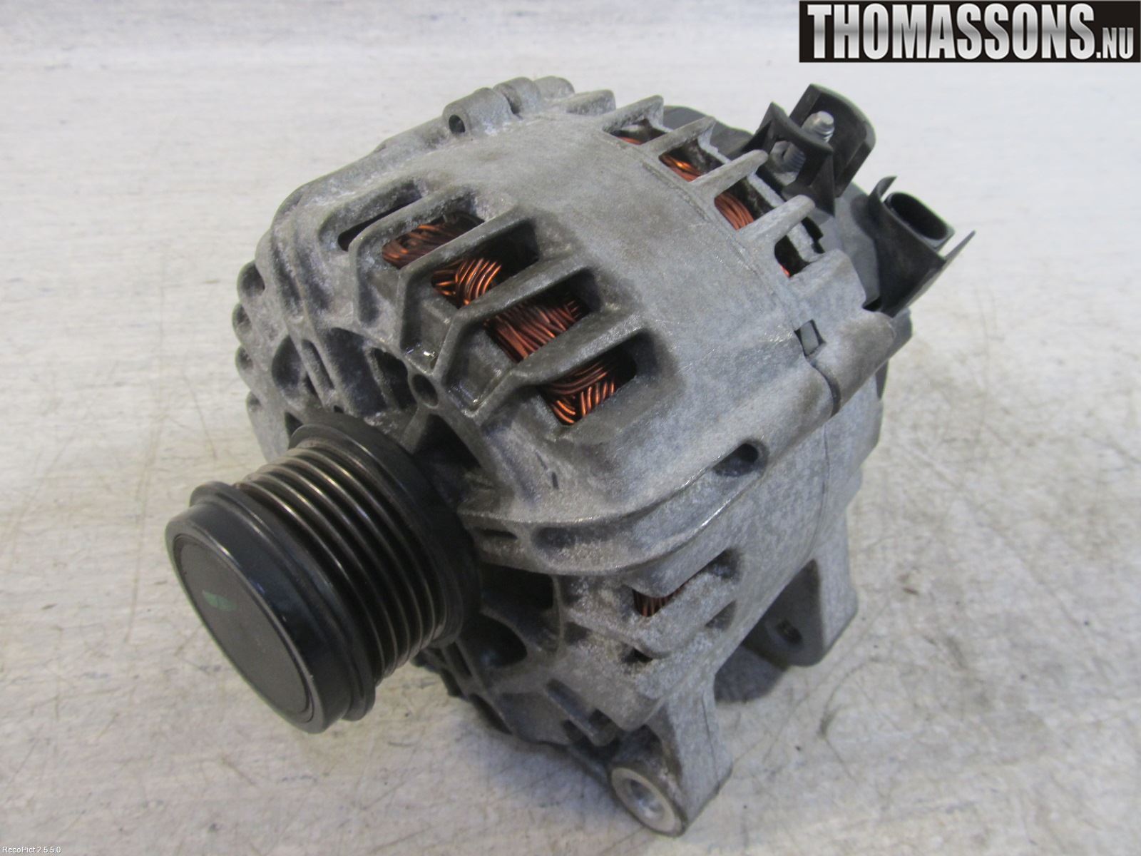 Ford C-MAX II  11-14 Generator