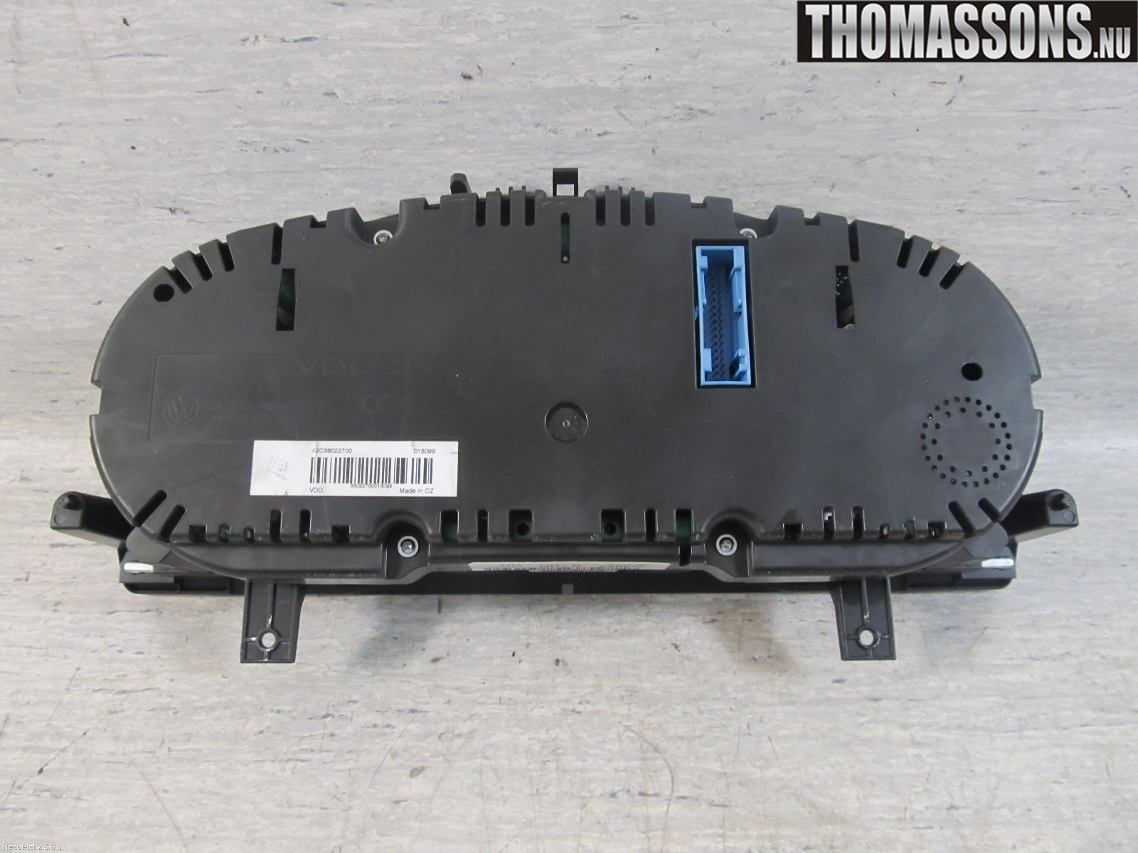 Volkswagen VW PASSAT 11-14 Instrument Komb