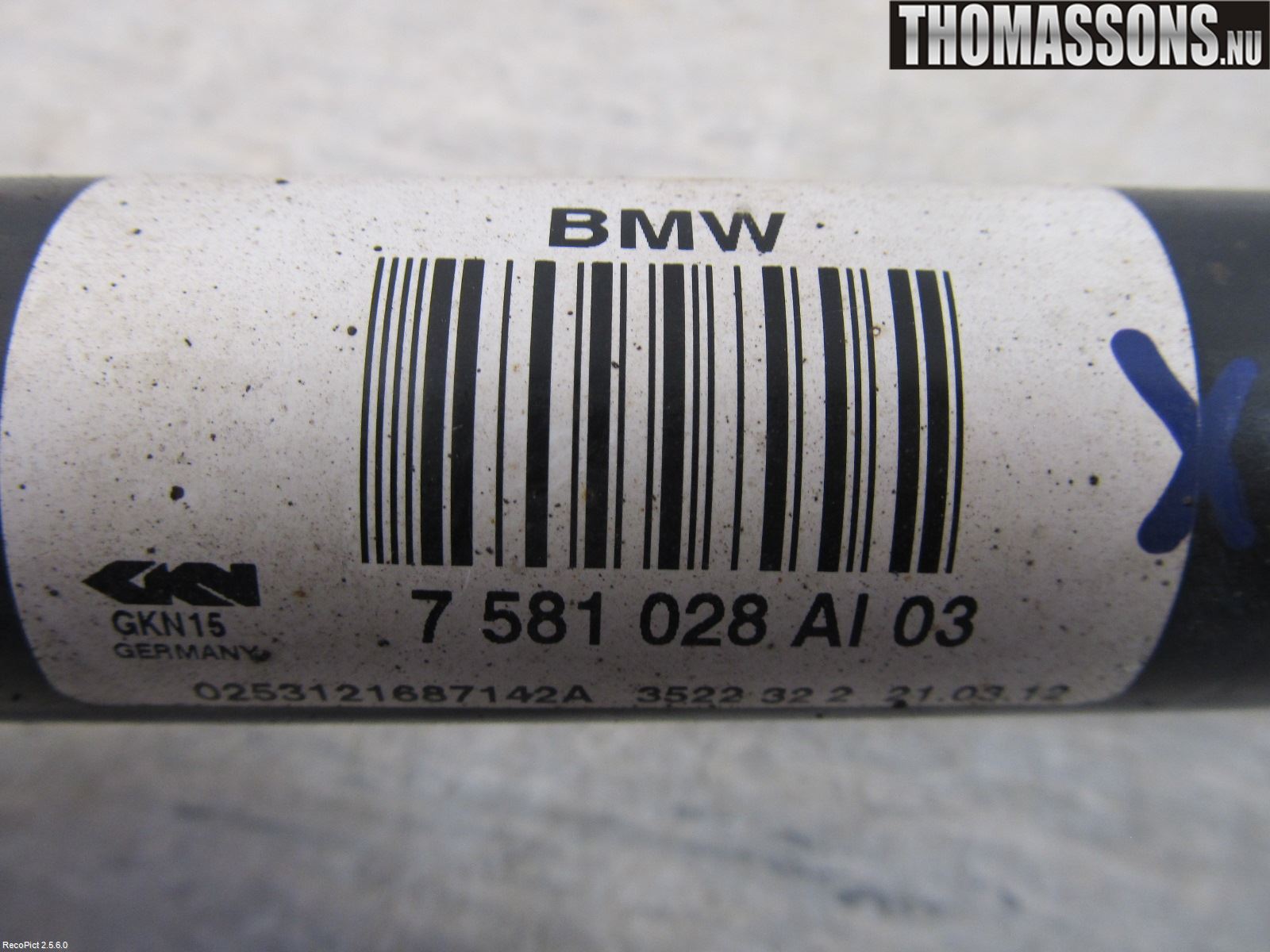 BMW 5 F10/F11/F18 09-17 Drivaxel Bak Höger