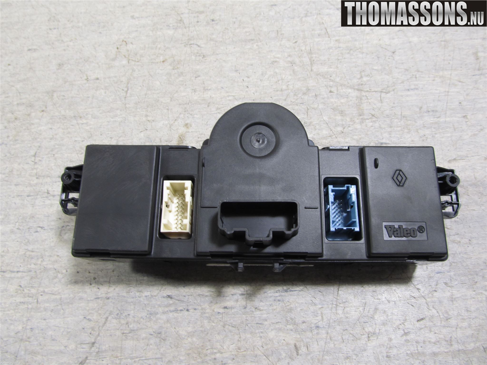 Renault CLIO III  09-12 Ac Styrenhet Ac Manöveren