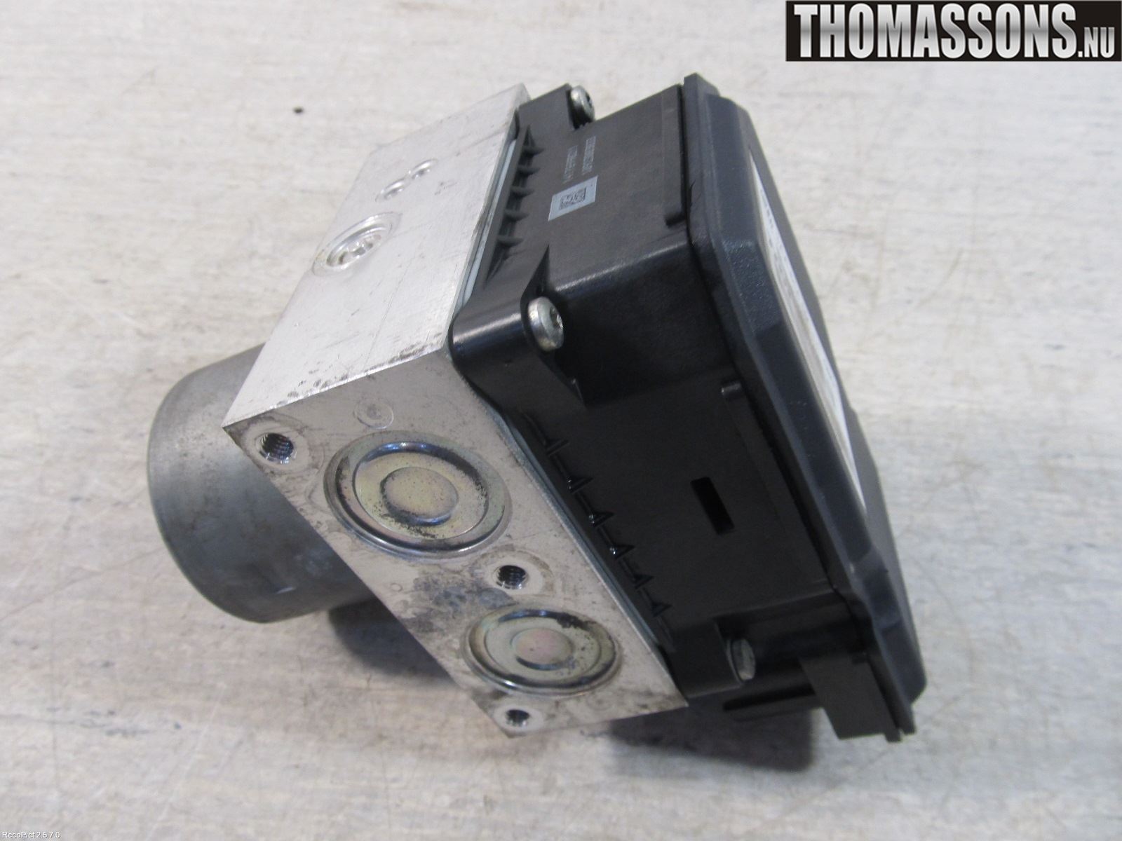 Volkswagen VW PASSAT 11-14 Abs Hydraulaggregat