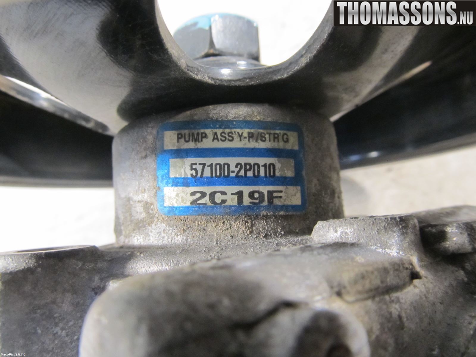 Kia SORENTO 10-14 Styrservopump