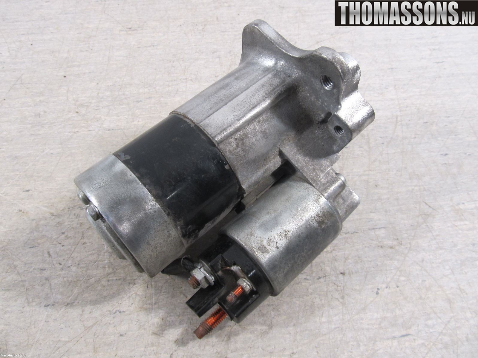 Dacia DUSTER 10-17 Startmotor