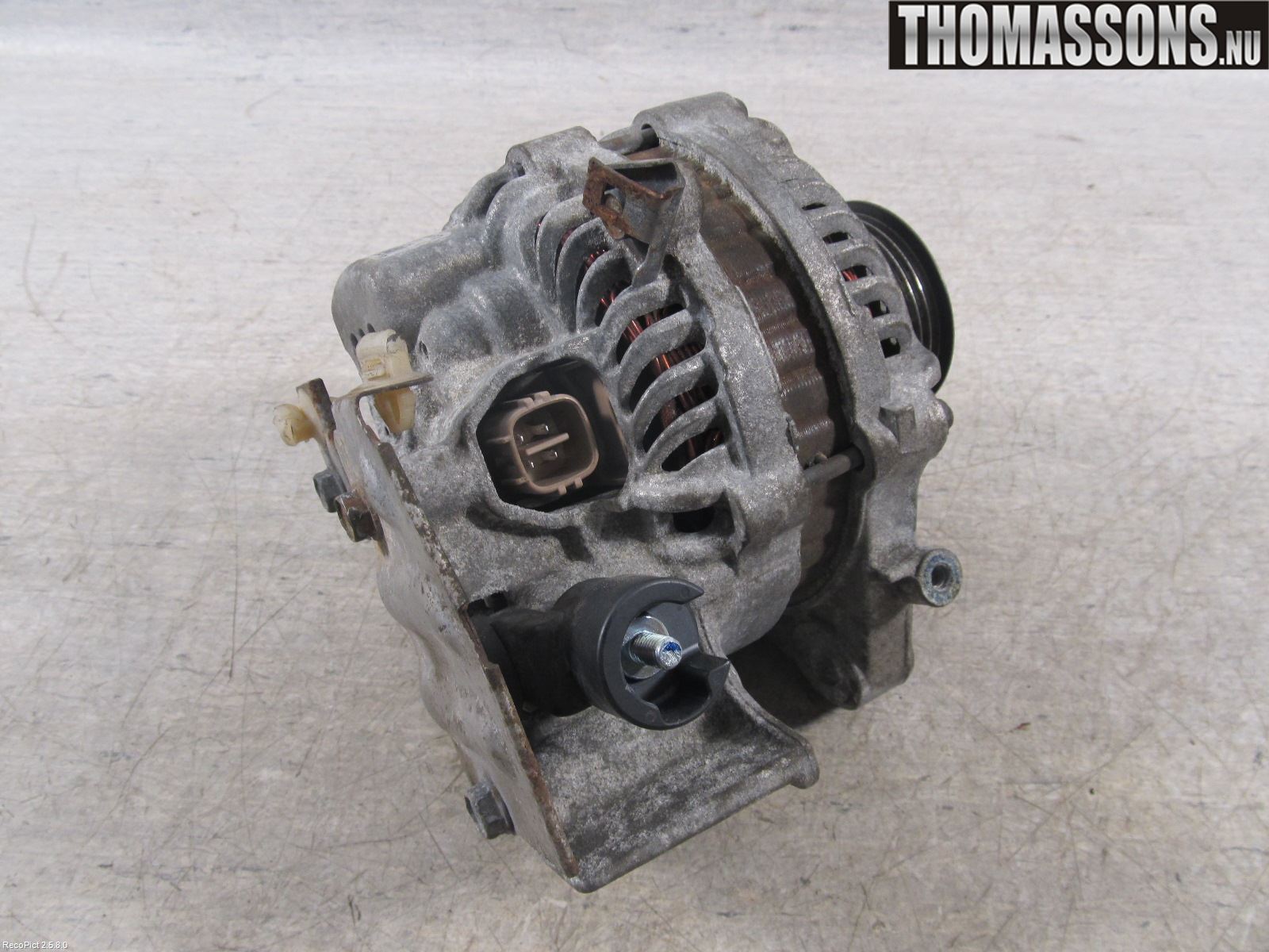 Honda FR-V Generator