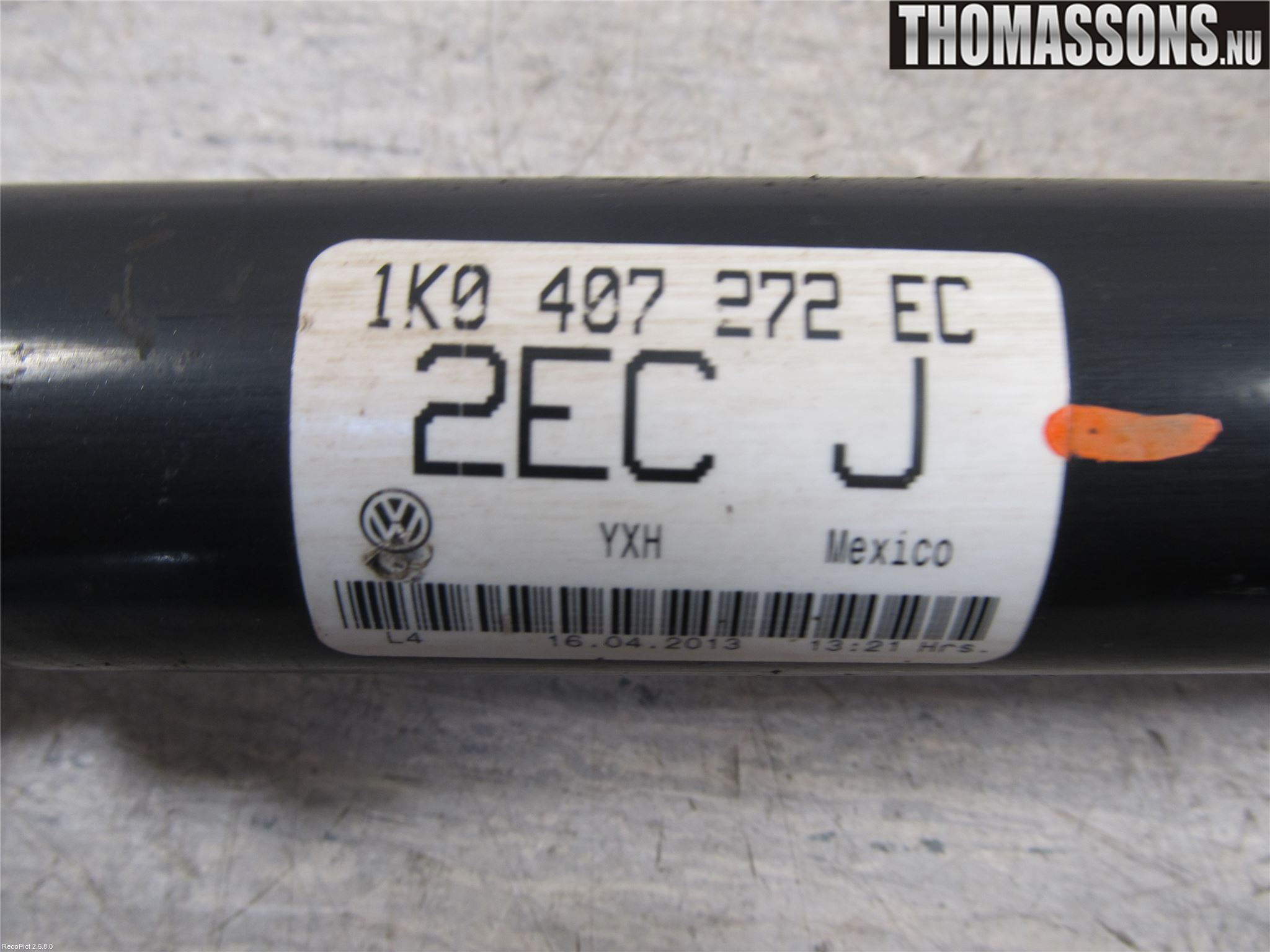 Volkswagen VW GOLF VI 09-13 Drivaxel Fram Höger