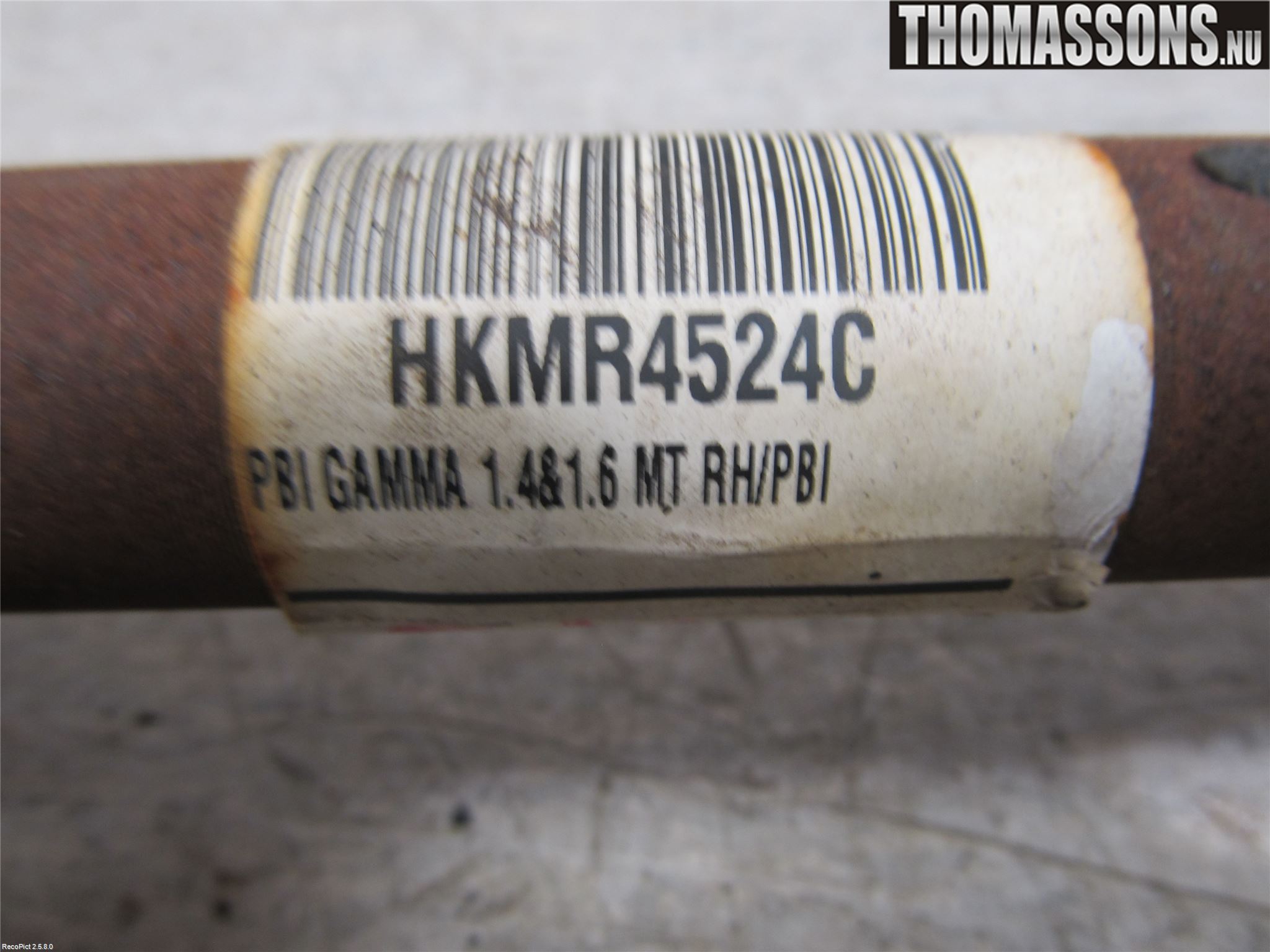 Hyundai i20 PB 09-14 Drivaxel Fram Höger