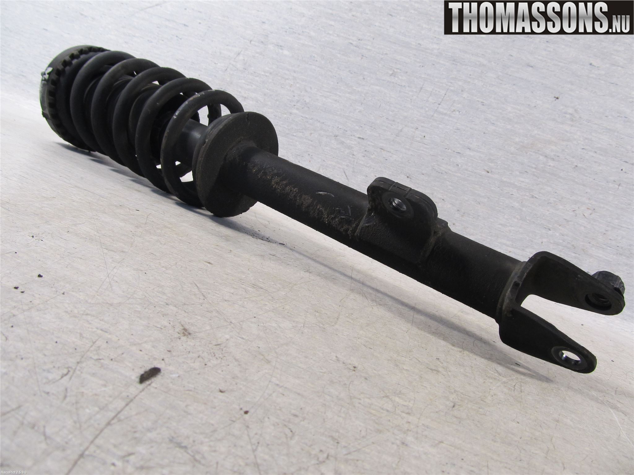 Chrysler CHR 300C Fjäderben Fram Vänster