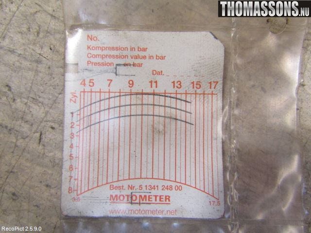 Toyota AYGO 06-14 Topplock Bensin