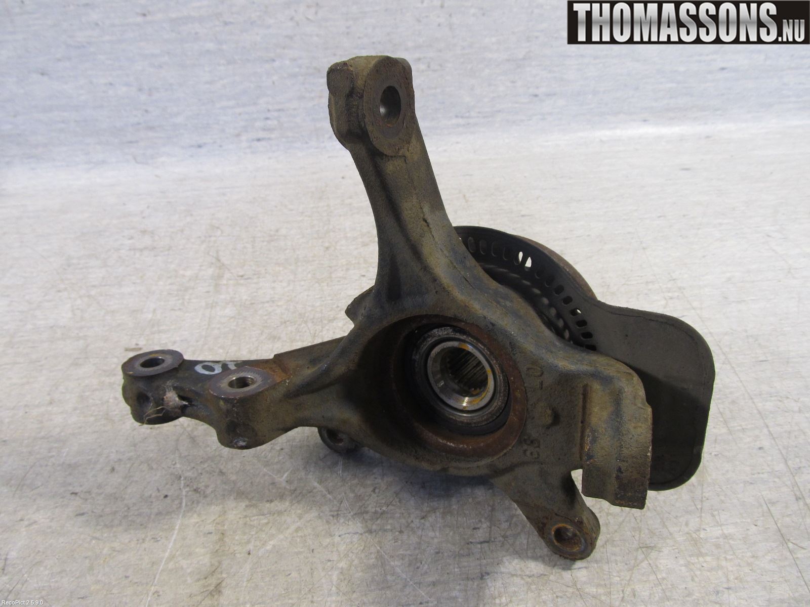 Suzuki SWIFT 11-16 Styrspindel Lagerhus Hö