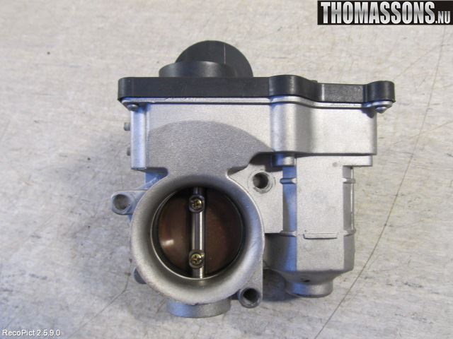 Nissan MICRA 03-07 Injspjällhus