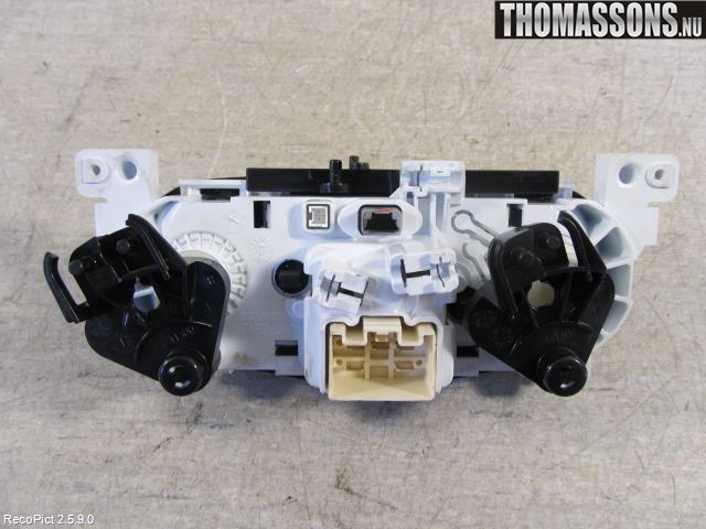 Dacia LODGY 12-18 Ac Styrenhet Ac Manöveren