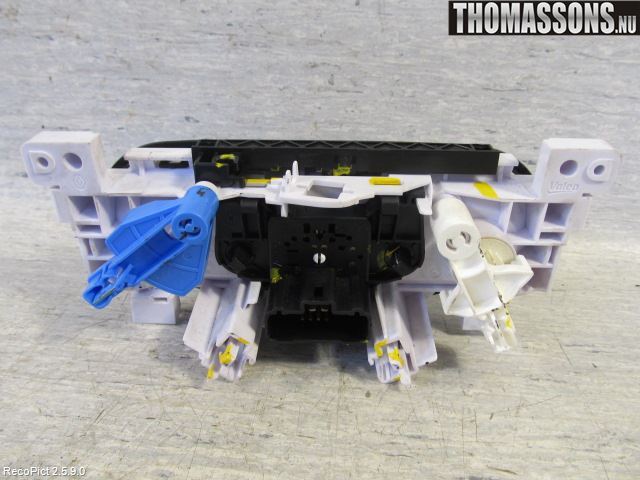 Dacia SANDERO 09-13 Ac Styrenhet Ac Manöveren