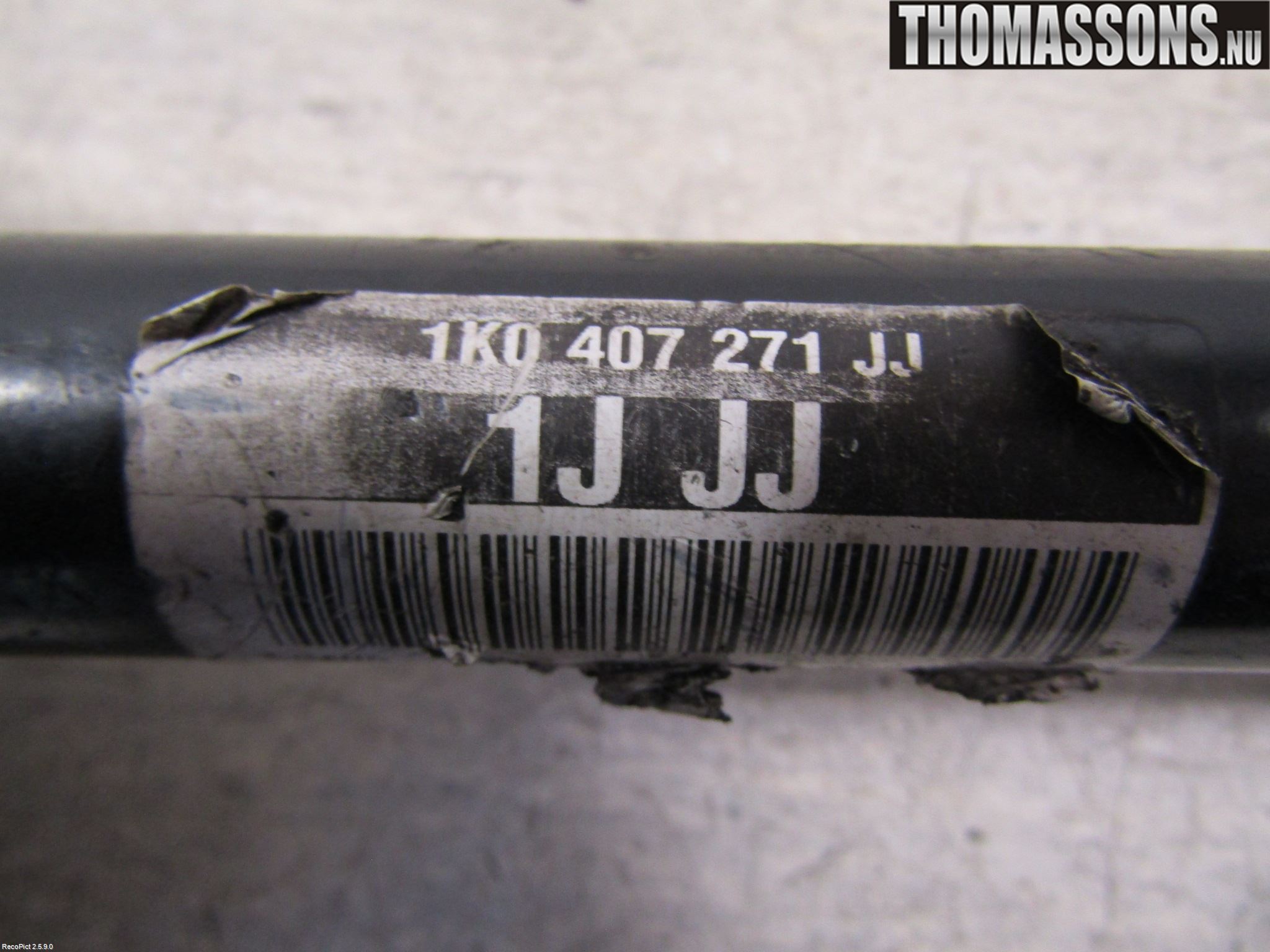 Volkswagen VW TOURAN 10-15 Drivaxel Fram Vänster