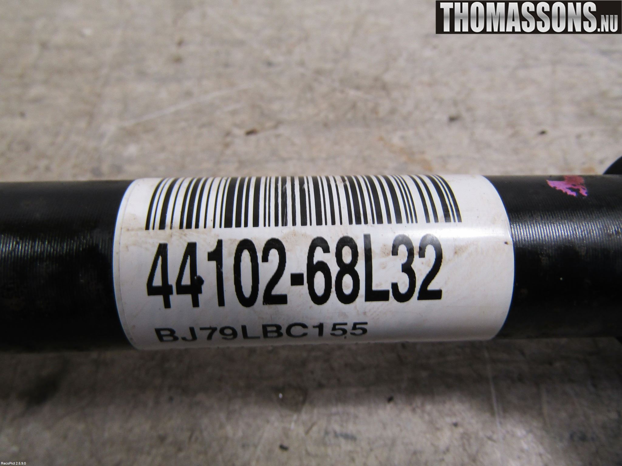 Suzuki SWIFT 11-16 Drivaxel Fram Vänster