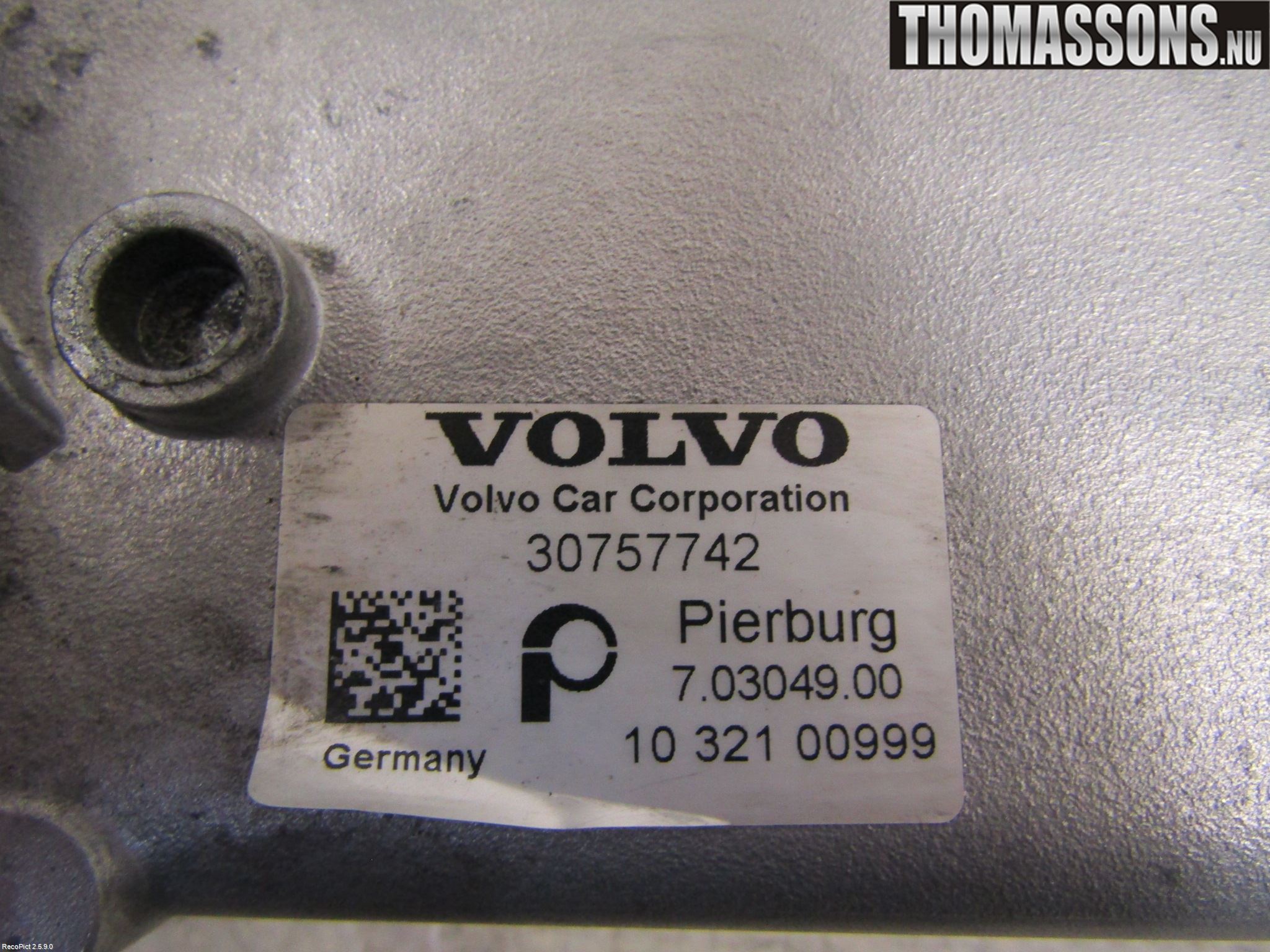 Volvo XC70 08-13 Avgaskylare