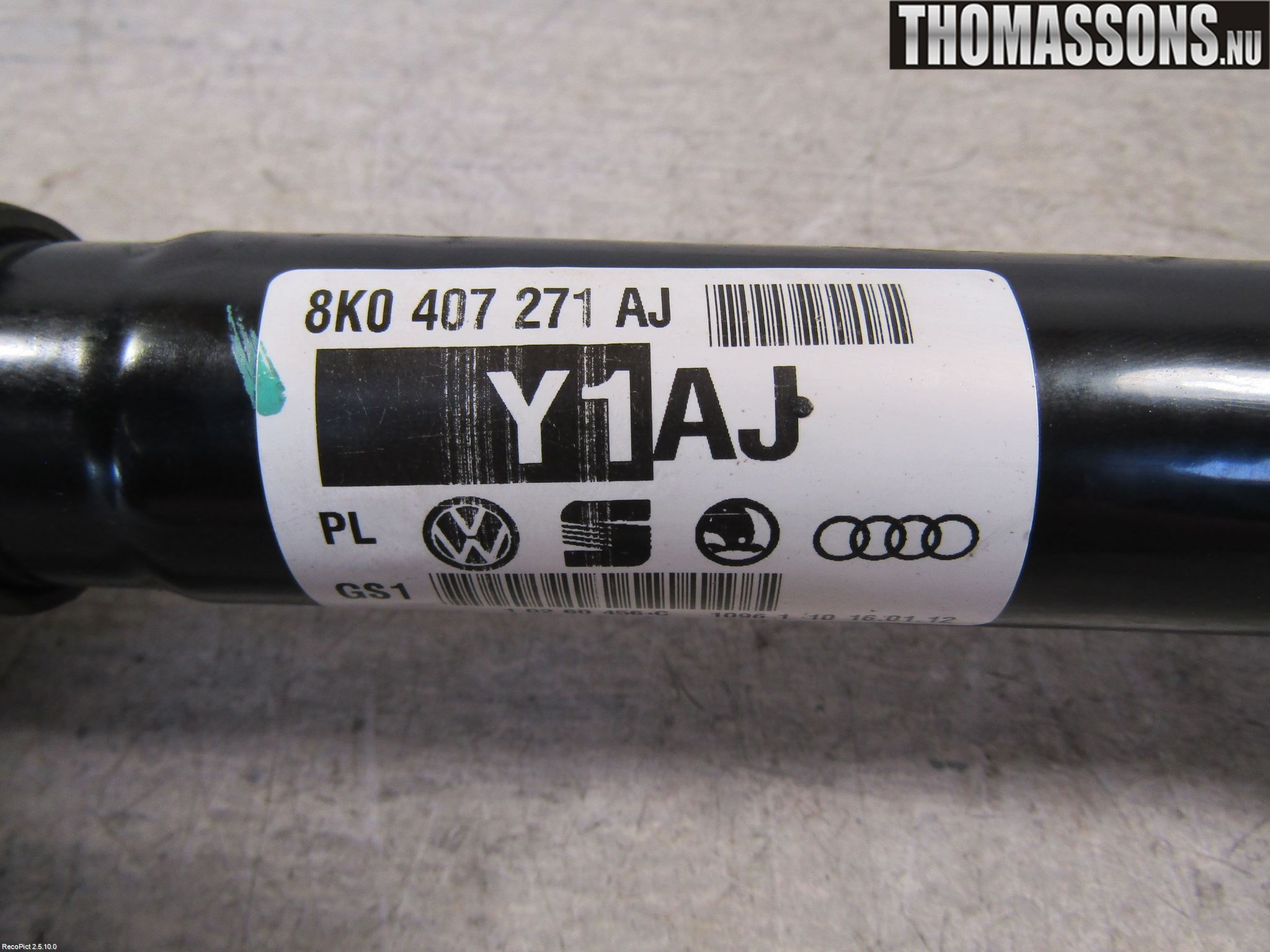 Audi A4/S4 08-11 Drivaxel Fram Höger