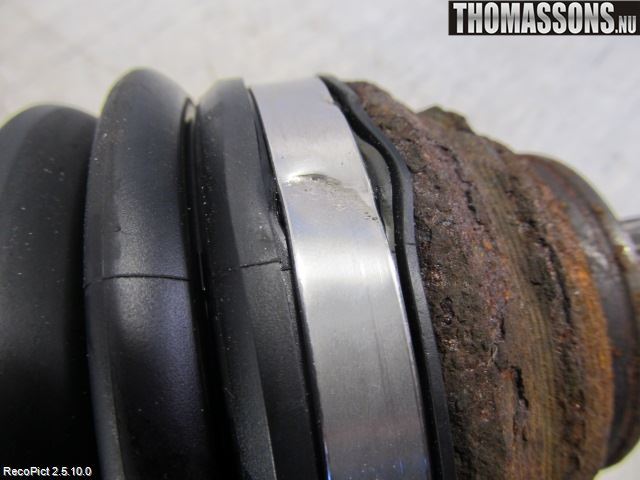 Volkswagen VW GOLF VI 09-13 Drivaxel Fram Vänster
