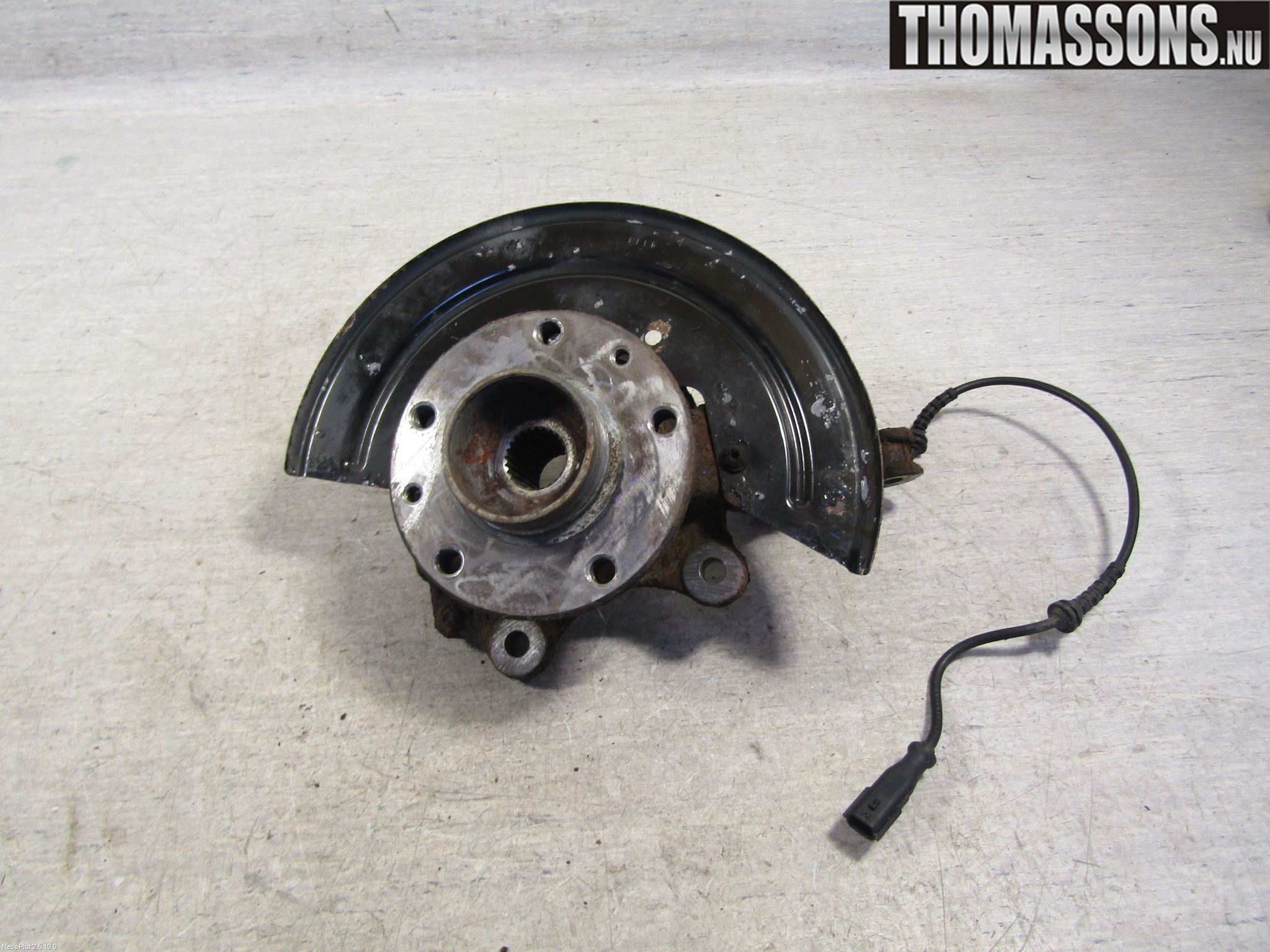 Dacia DUSTER 10-17 Styrspindel Lagerhus Hö