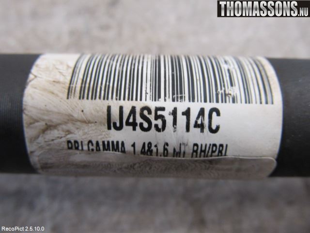 Hyundai i20 PB 09-14 Drivaxel Fram Höger