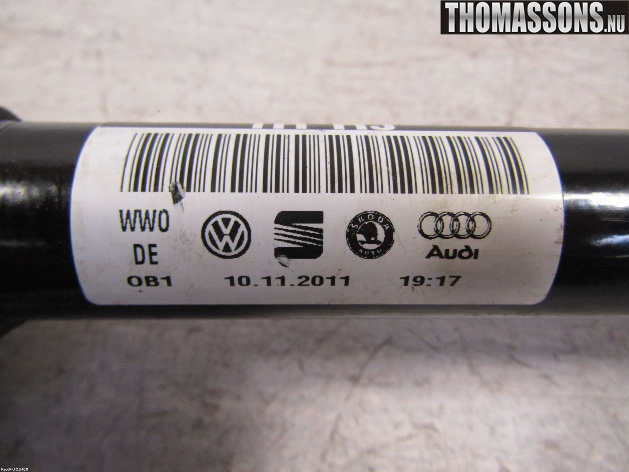 Volkswagen VW GOLF VI 09-13 Drivaxel Fram Vänster