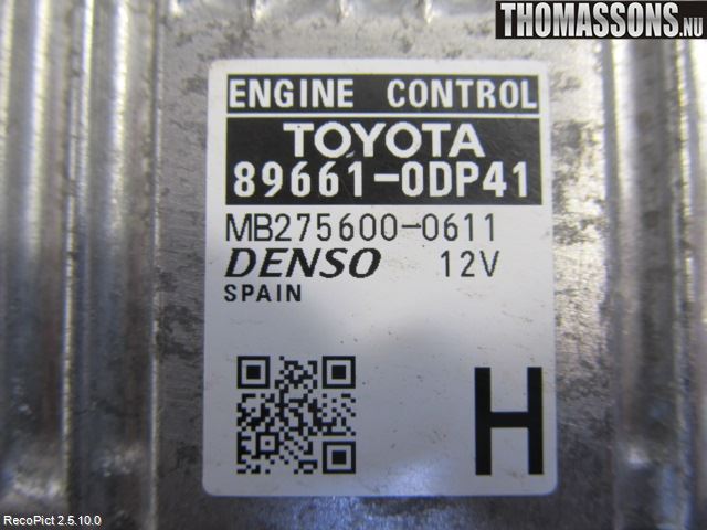 Toyota YARIS XP130 12-14 Styrenhet Insprut Bensin