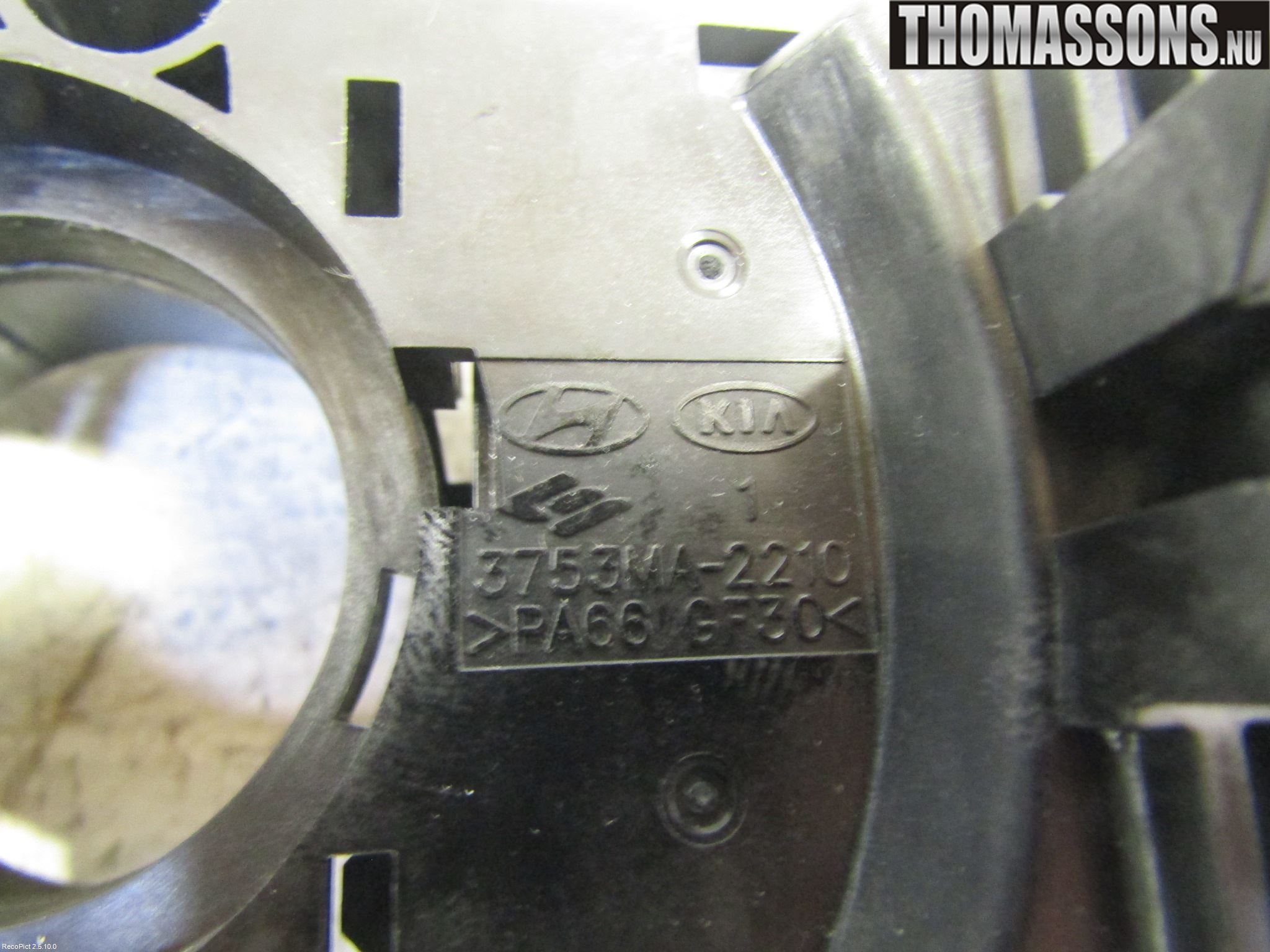 Kia VENGA 10-19 Spakcentral