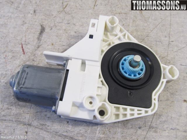 Audi A4 12-15 Fönsterhissmotor