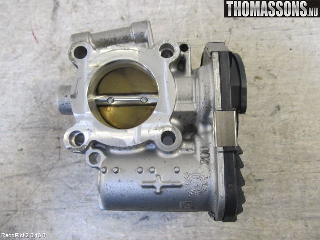 Opel ASTRA J 10-15 Injspjällhus