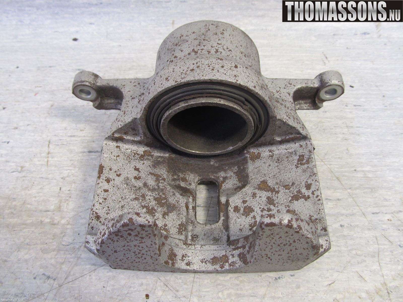 Nissan X-TRAIL 08-14 Bromsok Fram Höger