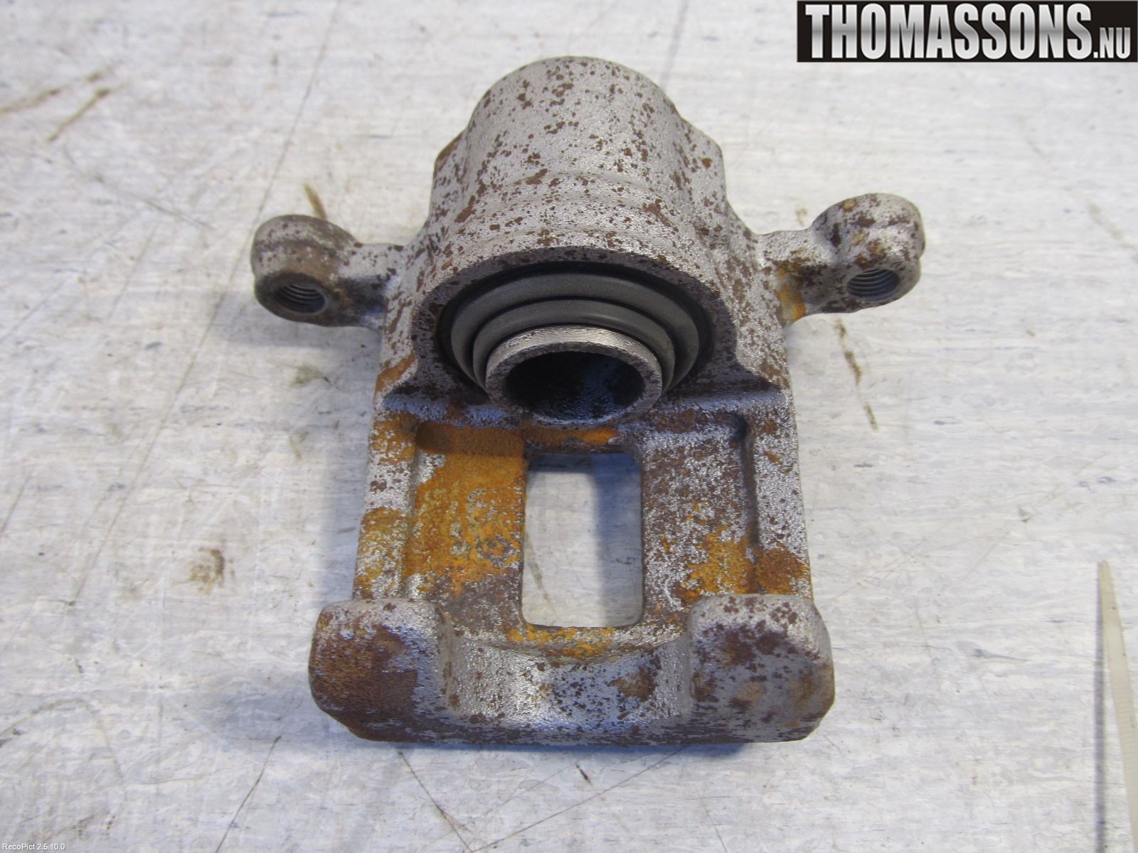 Nissan X-TRAIL 08-14 Bromsok Bak Vänster