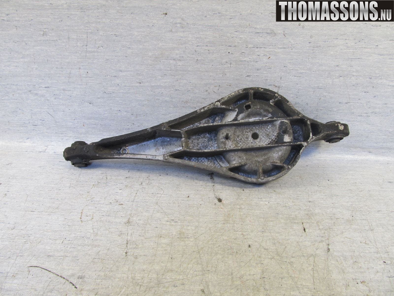 Volvo V60 11-13 Bärarm Bak Höger