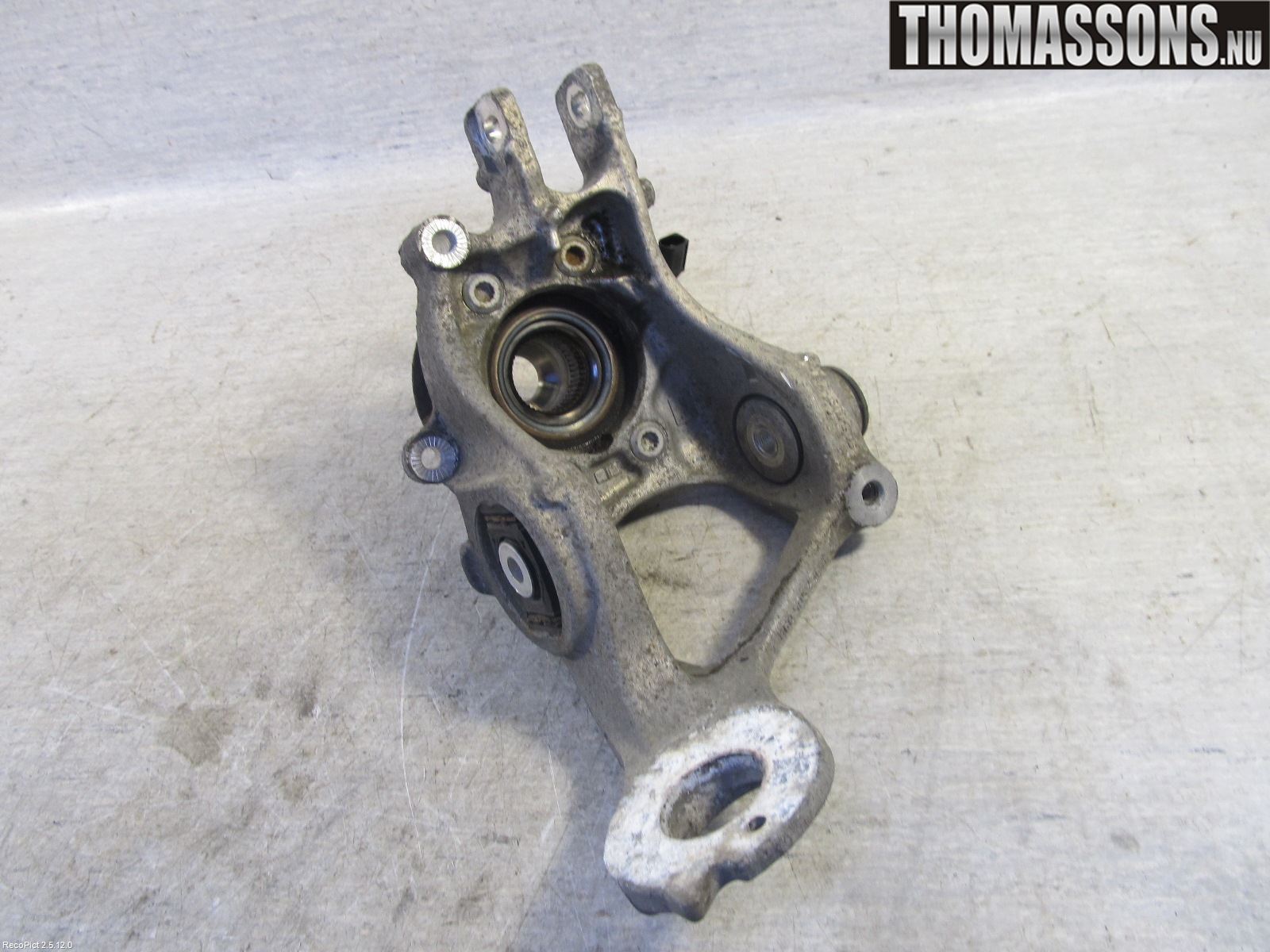 Audi Q5 09-16 Hjullagerhus-Spindel Hö B