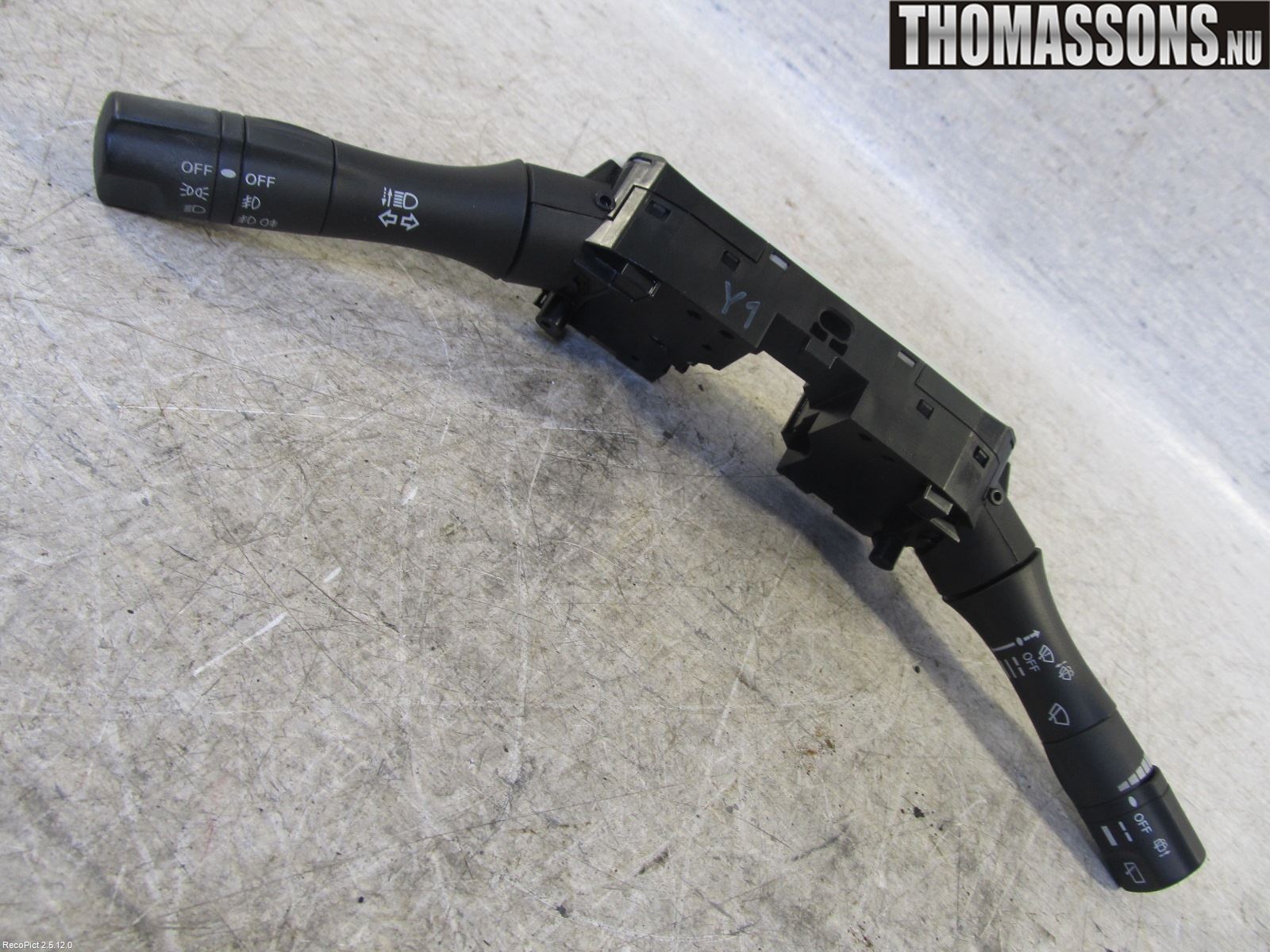 Nissan JUKE 10-14 Spakcentral