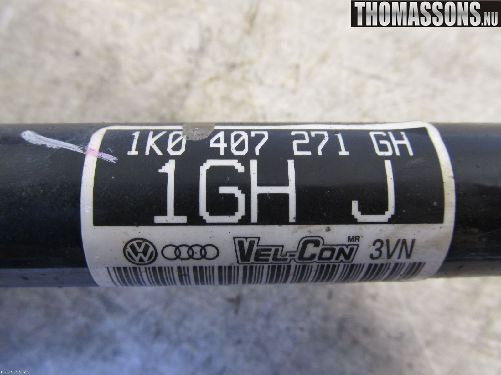 Volkswagen VW GOLF VI 09-13 Drivaxel Fram Vänster