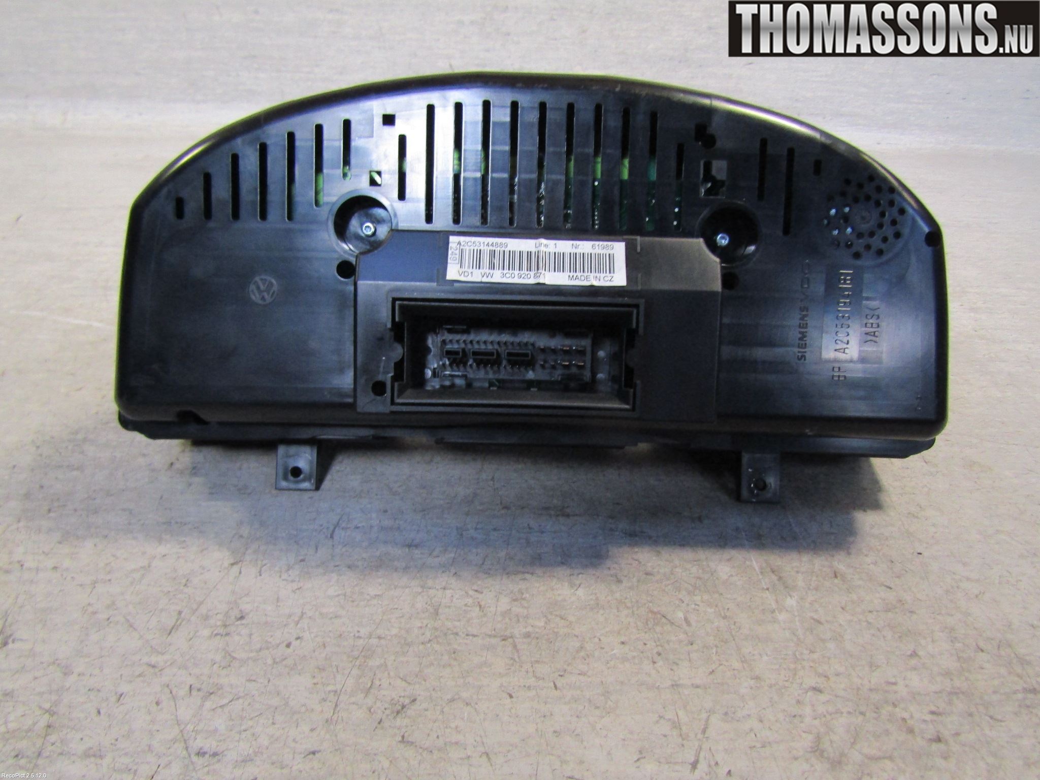 Volkswagen VW PASSAT 05-11 Instrument Komb