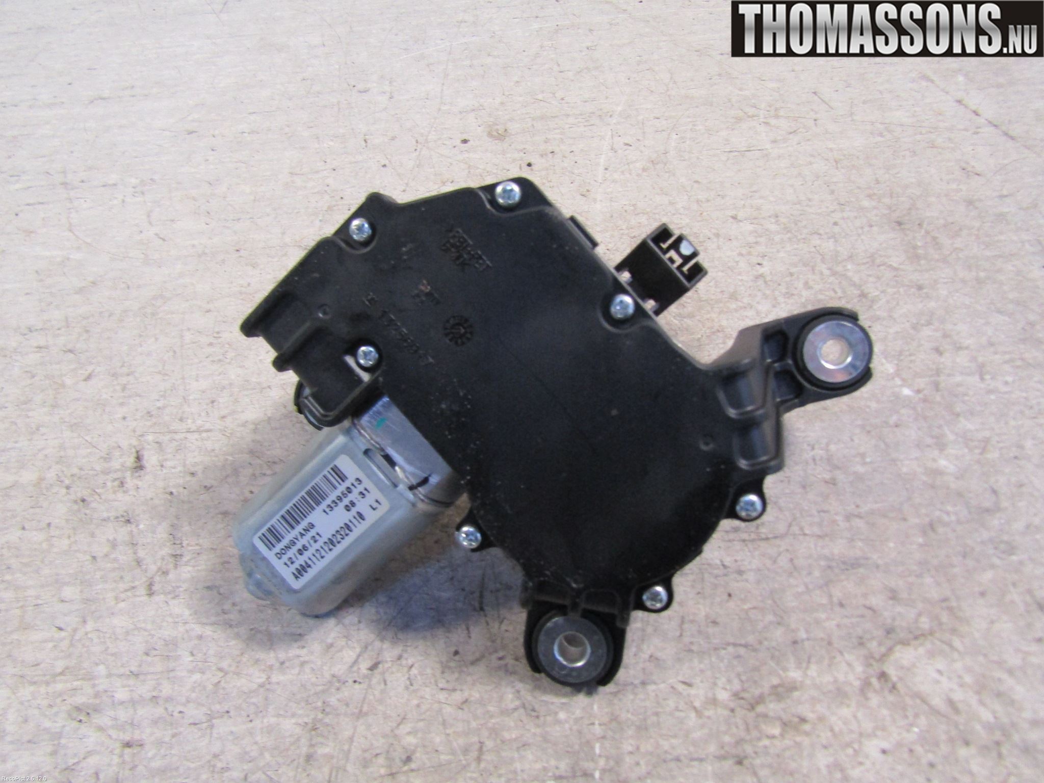 Opel ASTRA J 10-15 Torkarmotor Baklucka