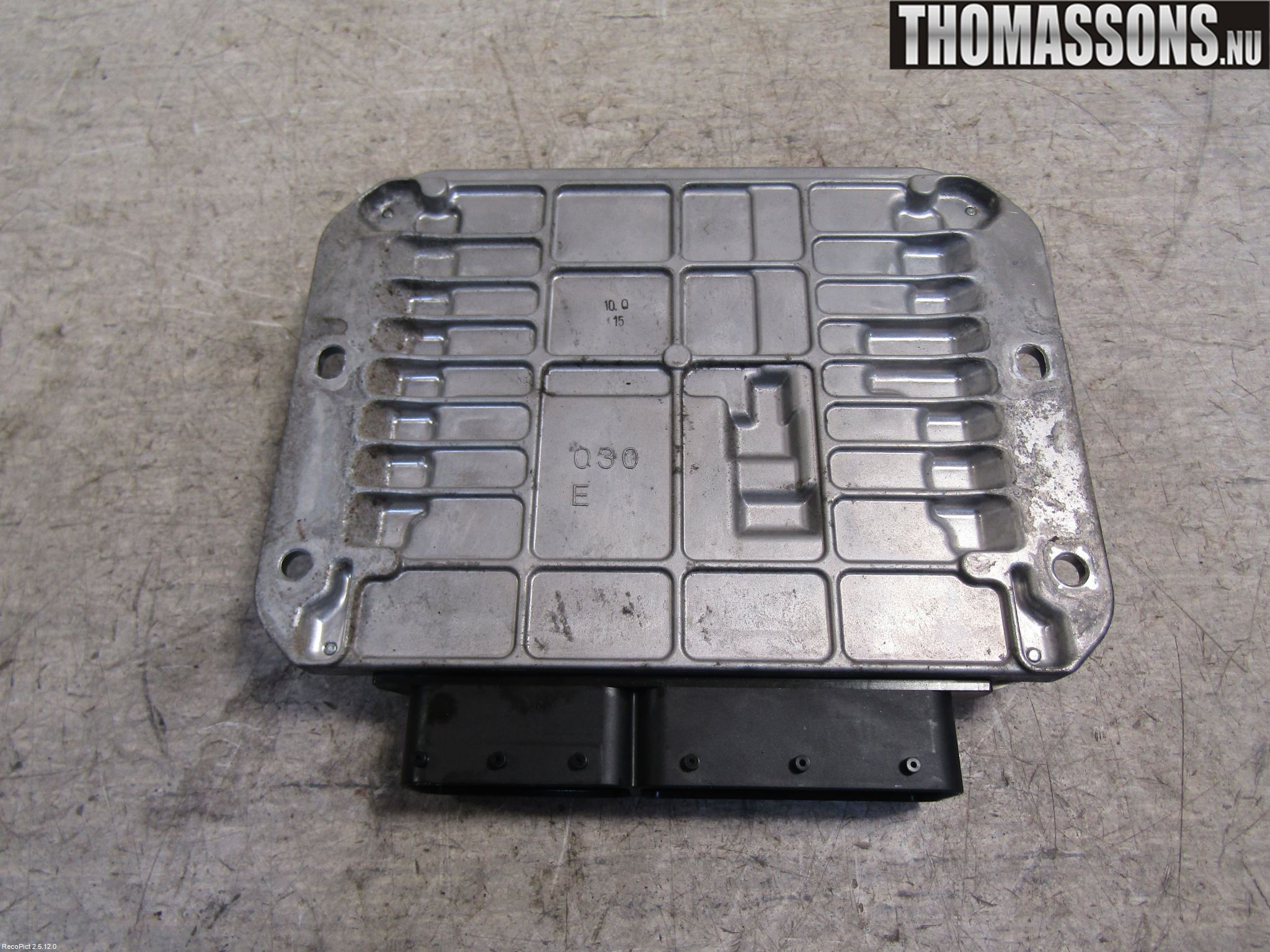 Mitsubishi OUTLANDER 13-21 Styrenhet Insprut Bensin