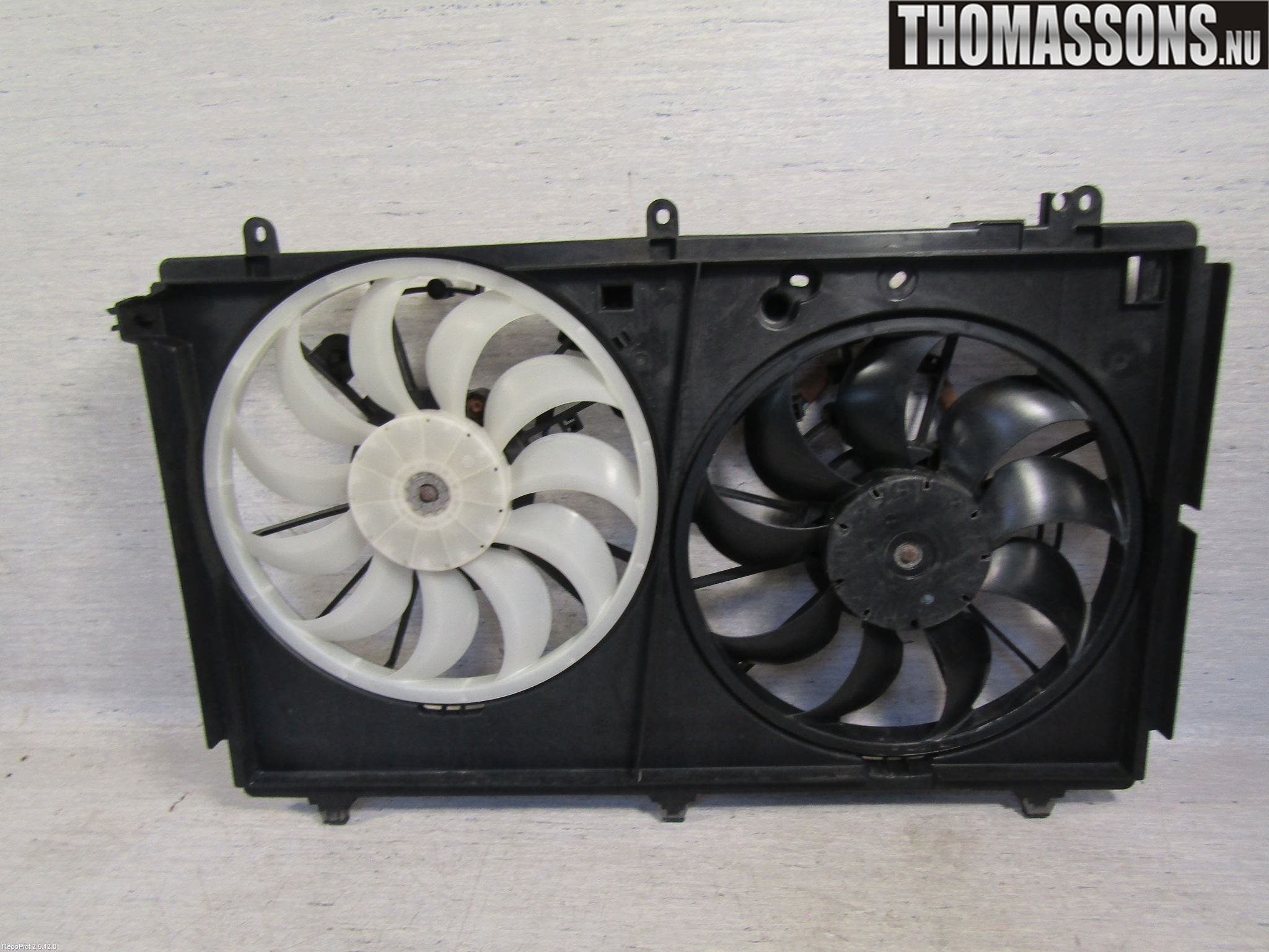 Mitsubishi OUTLANDER 13-21 Kylfläkt El