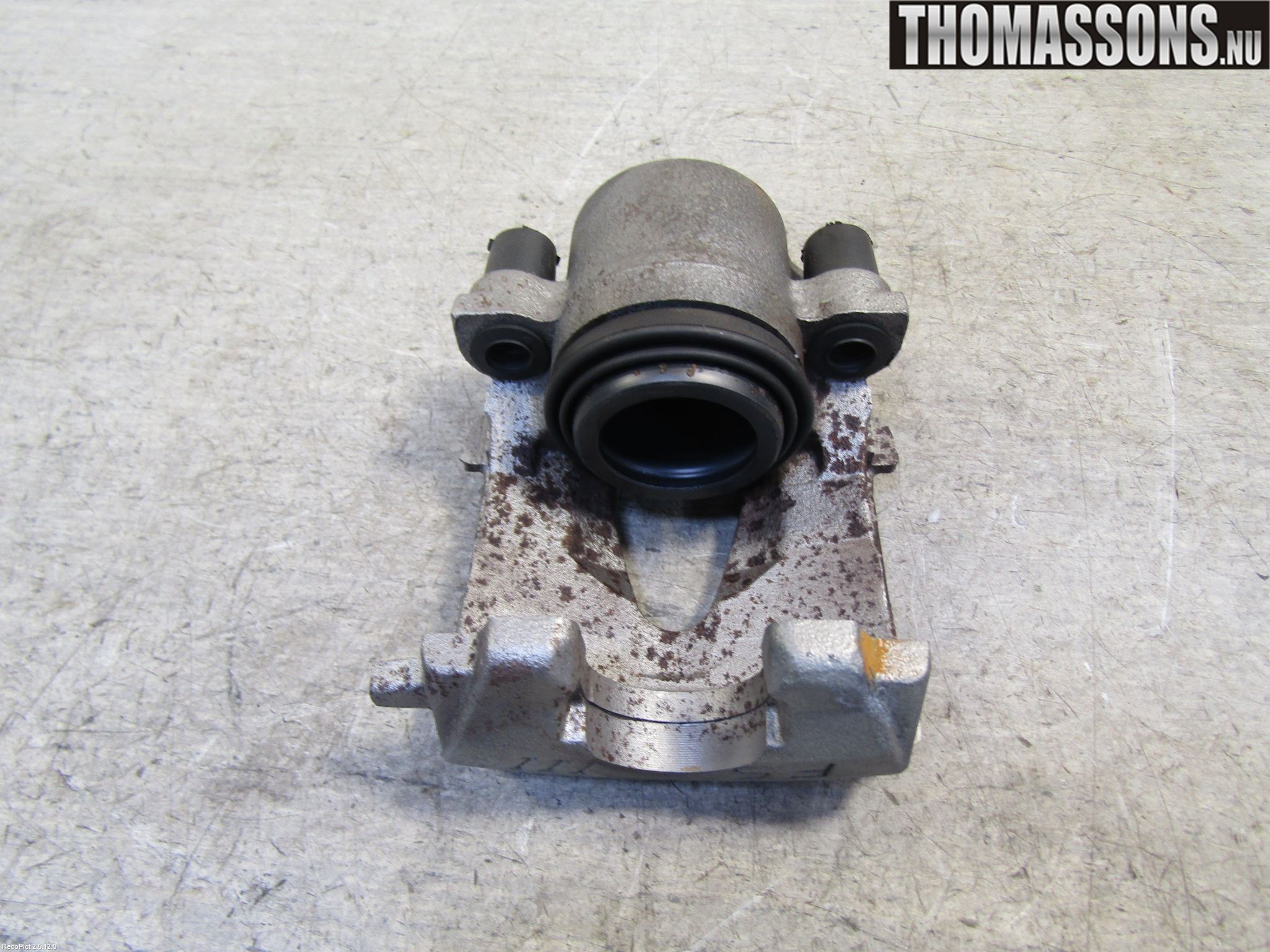 Skoda PRAKTIK Bromsok Fram Höger